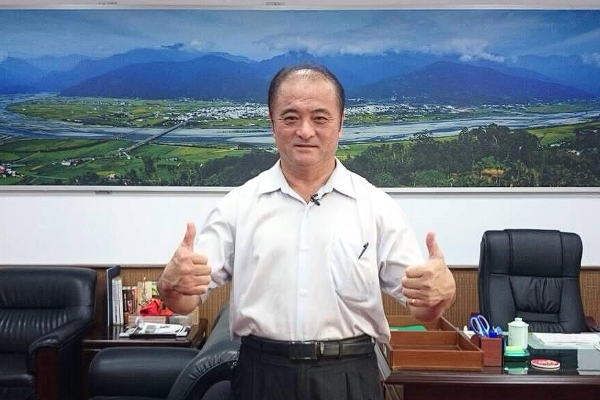 國民黨籍花蓮縣玉里鎮長龔文俊控涉嫌以分送豬肉的方式賄選，被判當選無效並在一審被判處5年有期徒刑。（翻攝自龔文俊臉書）