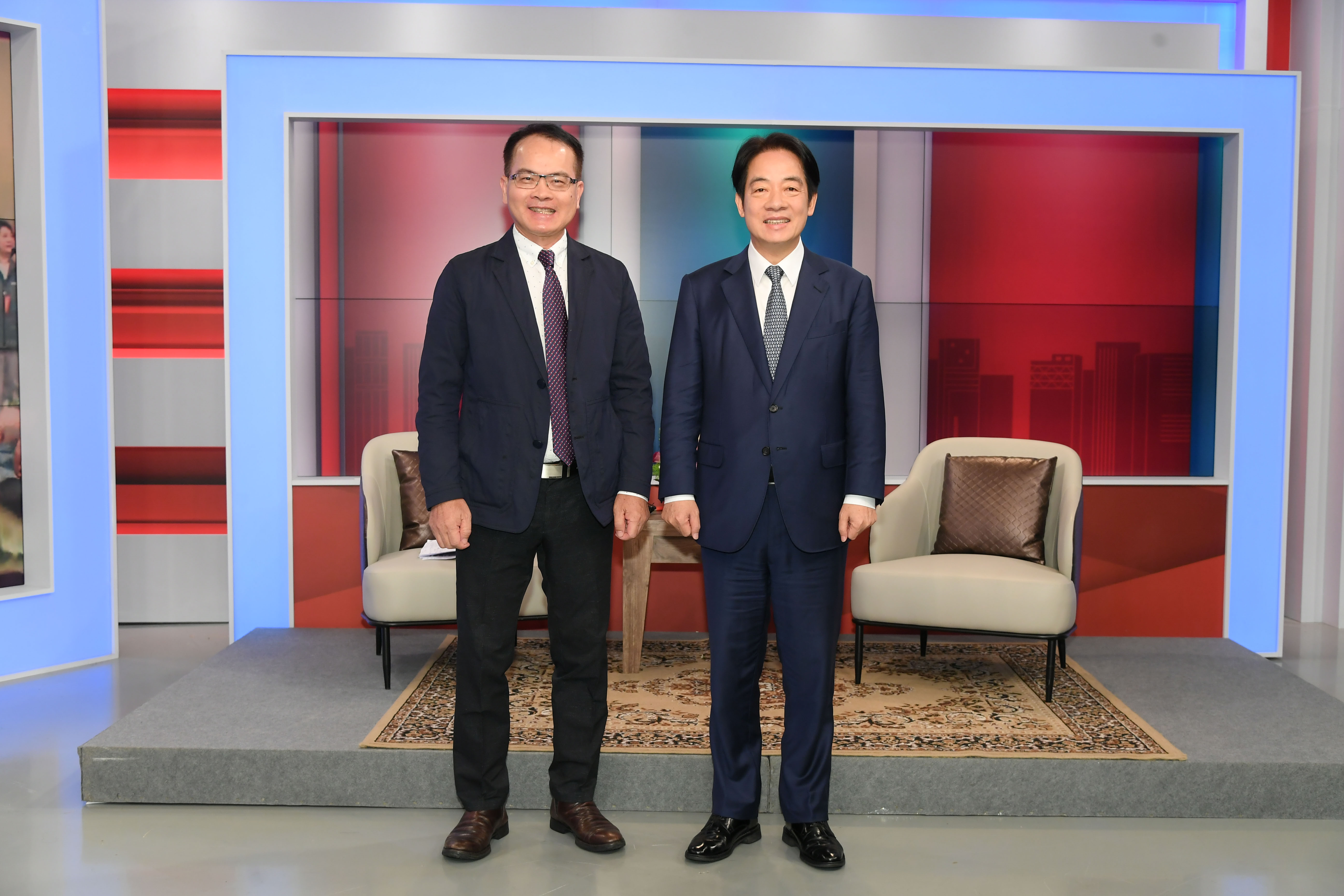 賴清德上節目接受鄭弘儀專訪。（三立提供）