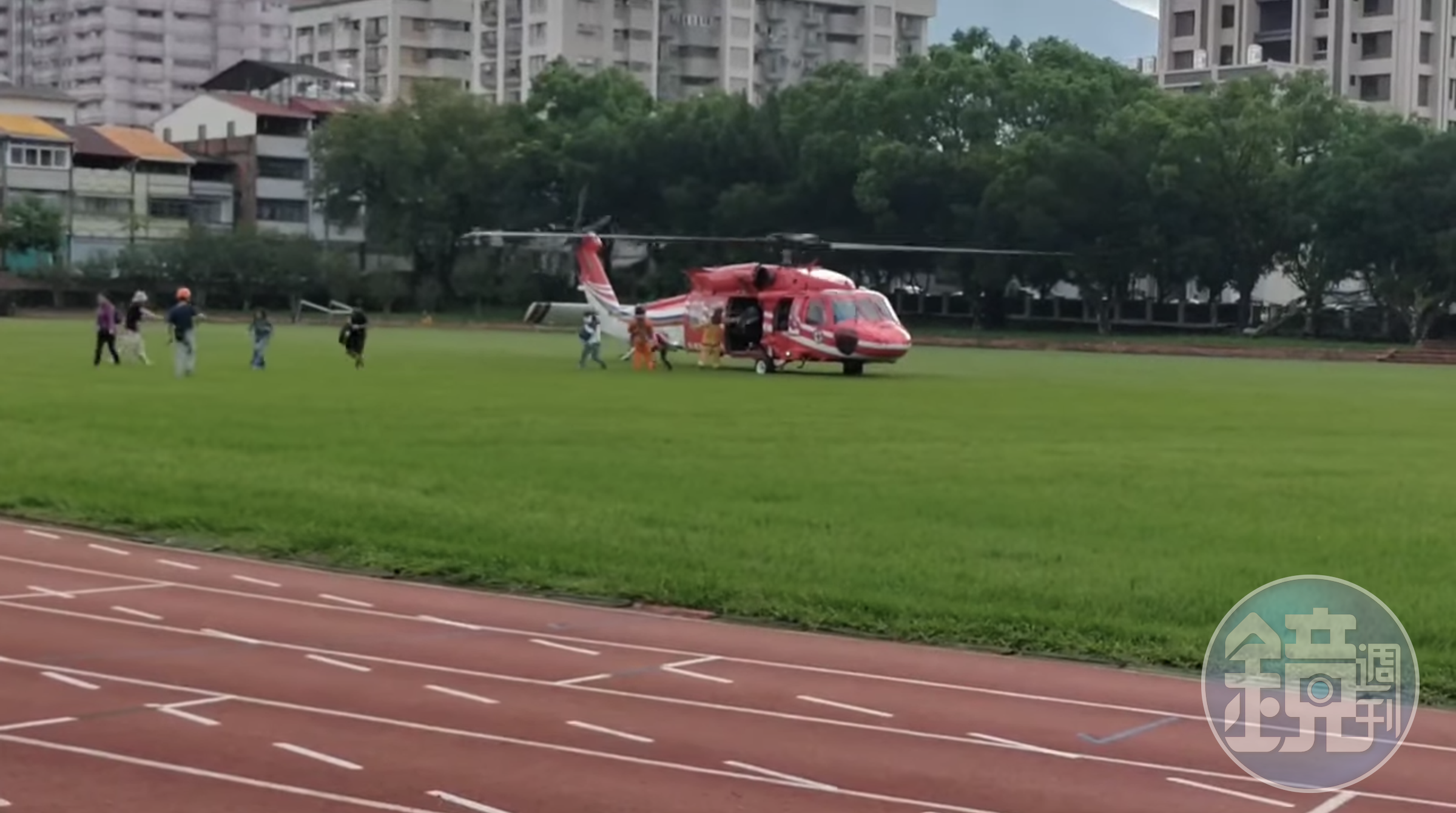 奧萬大43名受困遊客已全數獲救。（翻攝自奧萬大情報站臉書）