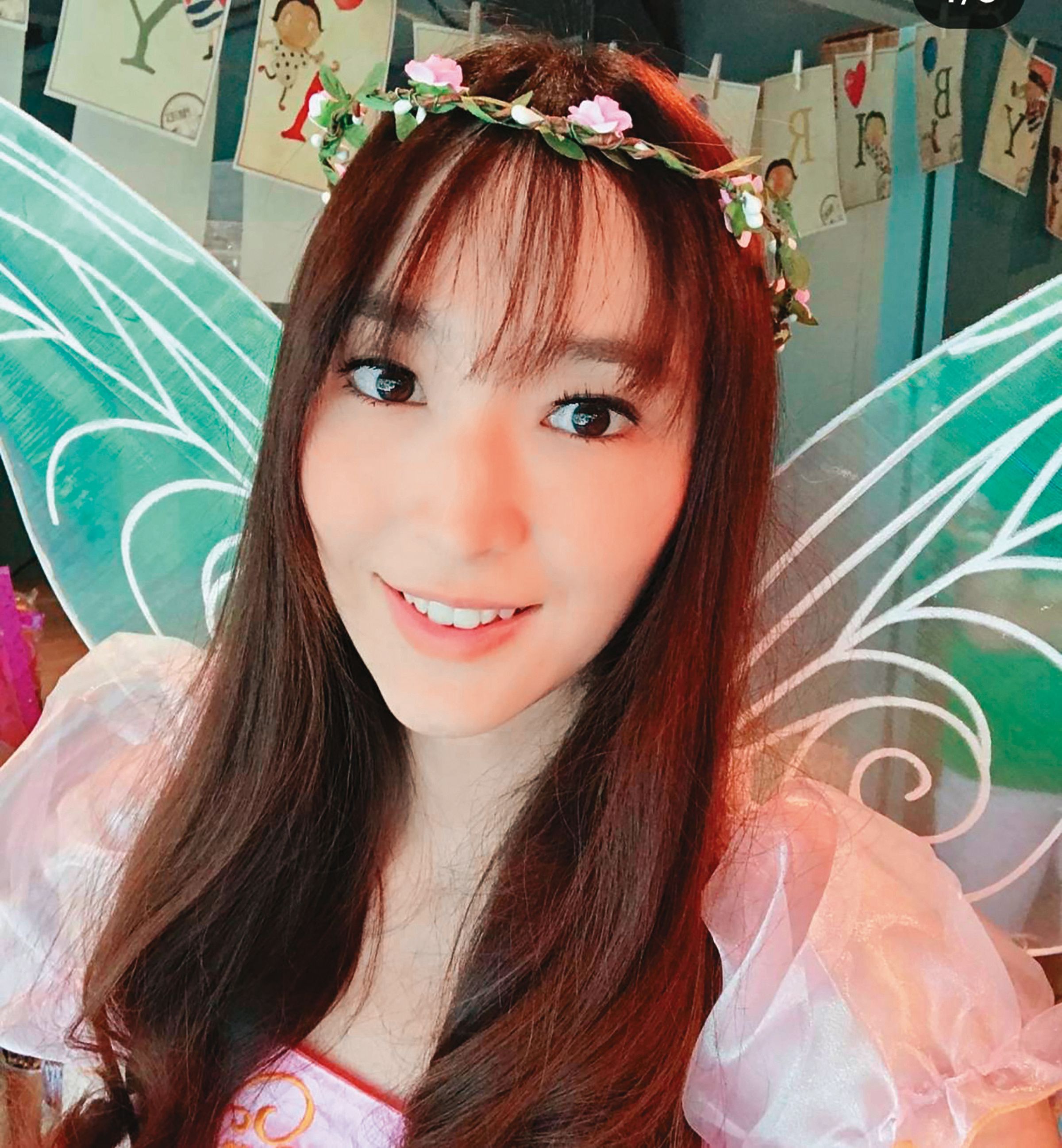 吳佩慈和富商男友紀曉波交往多年，育有四個孩子，卻尚未登記結婚。（翻攝自吳佩慈臉書）