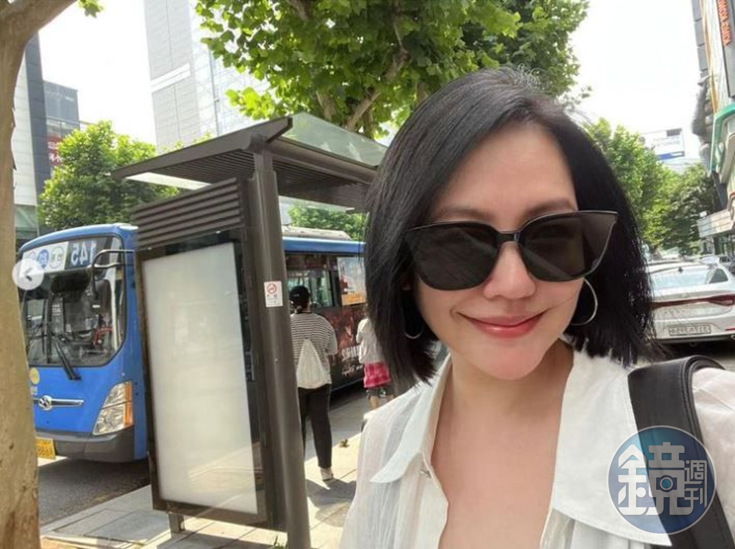 小S(徐熙娣)帶著母親、婆婆和3個女兒去南韓找姊夫具俊曄旅遊。(翻攝自小S IG)