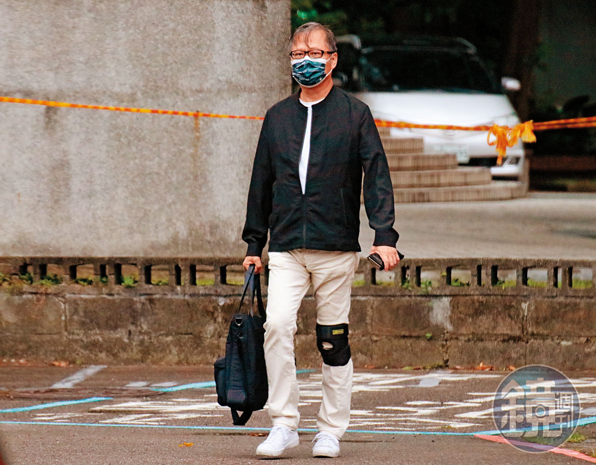 本刊直擊,陳宗基可能是用力過猛受傷,左腳膝蓋處戴上護膝護腿。