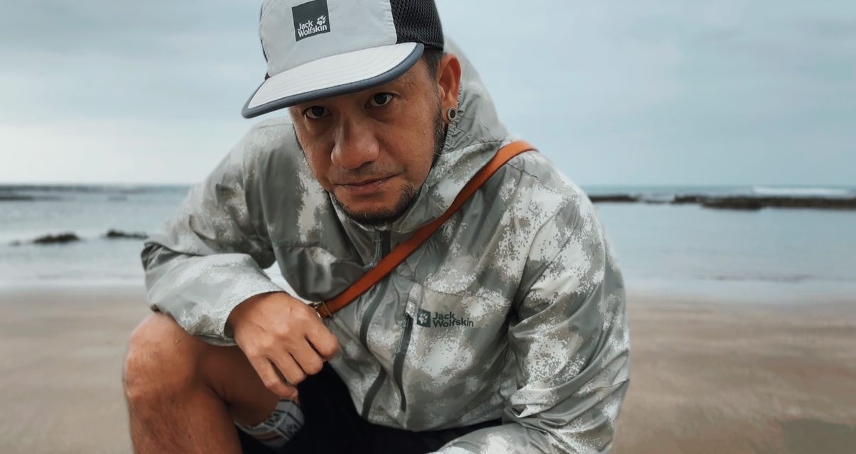 張震嶽昨日目擊溺水意外，並參與急救過程。（翻攝自張震嶽臉書）