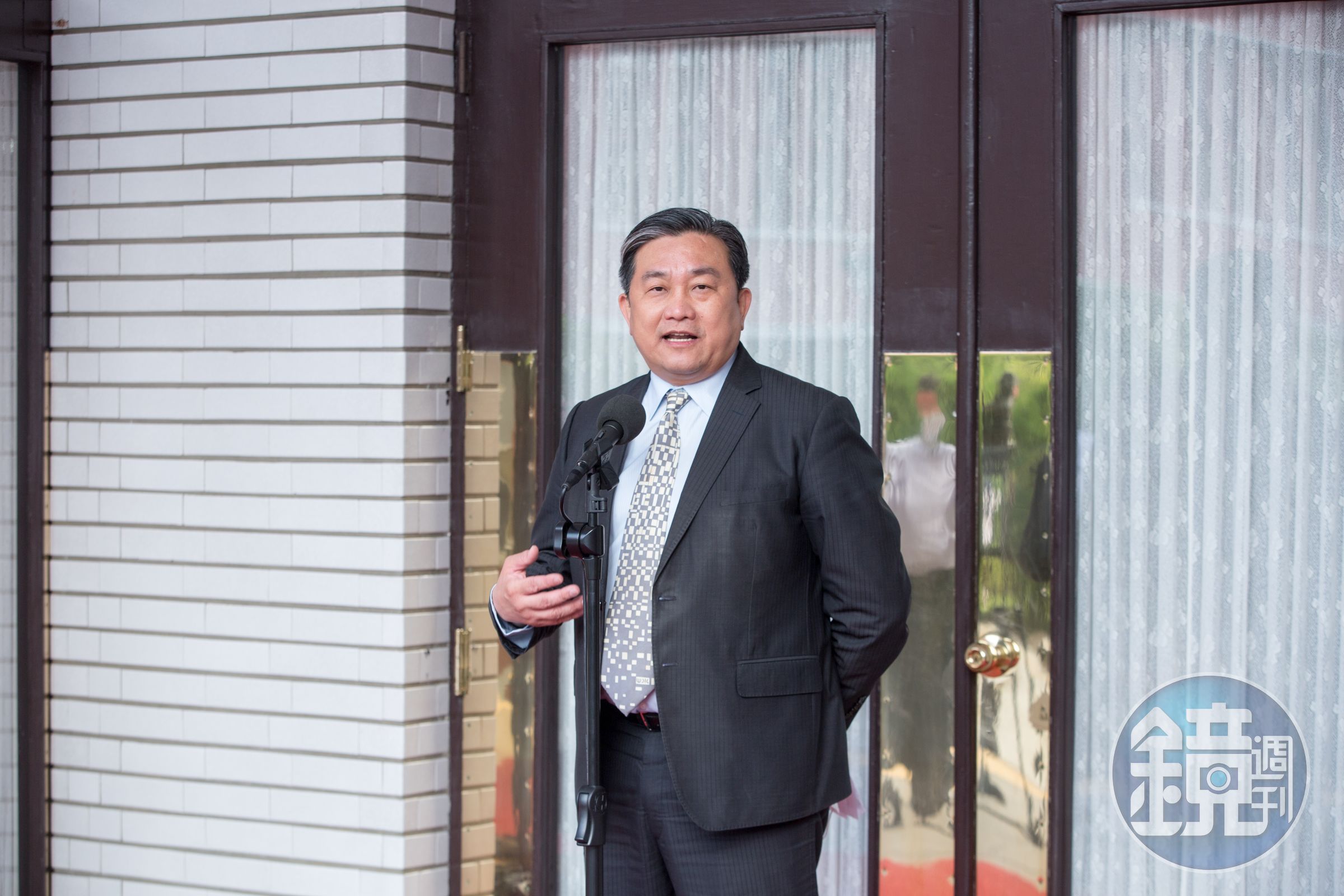 立委王定宇父親早逝，他直言「沒有爸爸的父親節反而更思念」。（本刊資料照）