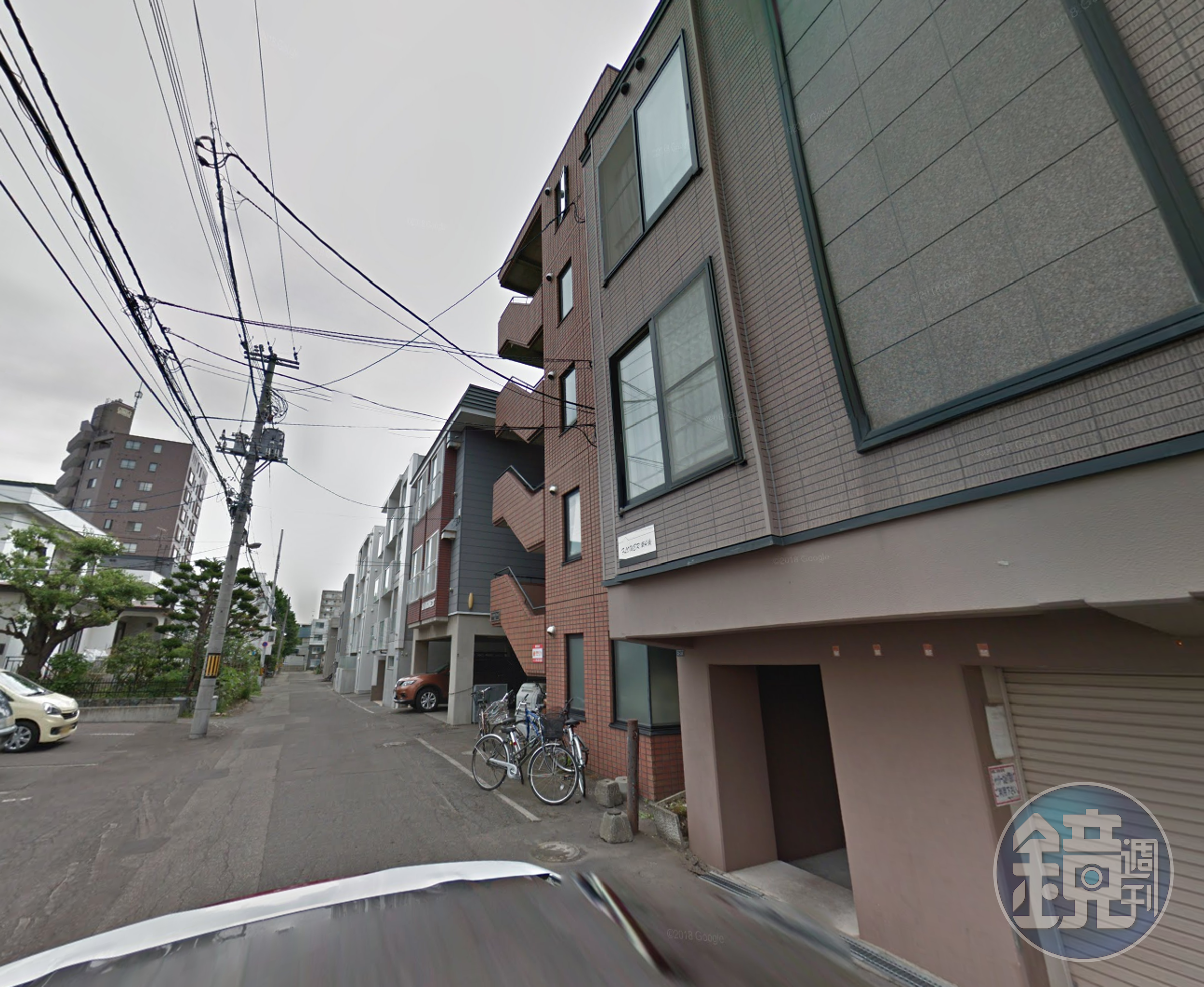 有網友分享日本老公寓的外觀乾淨,和台灣大相逕庭。(翻攝自Google Maps)