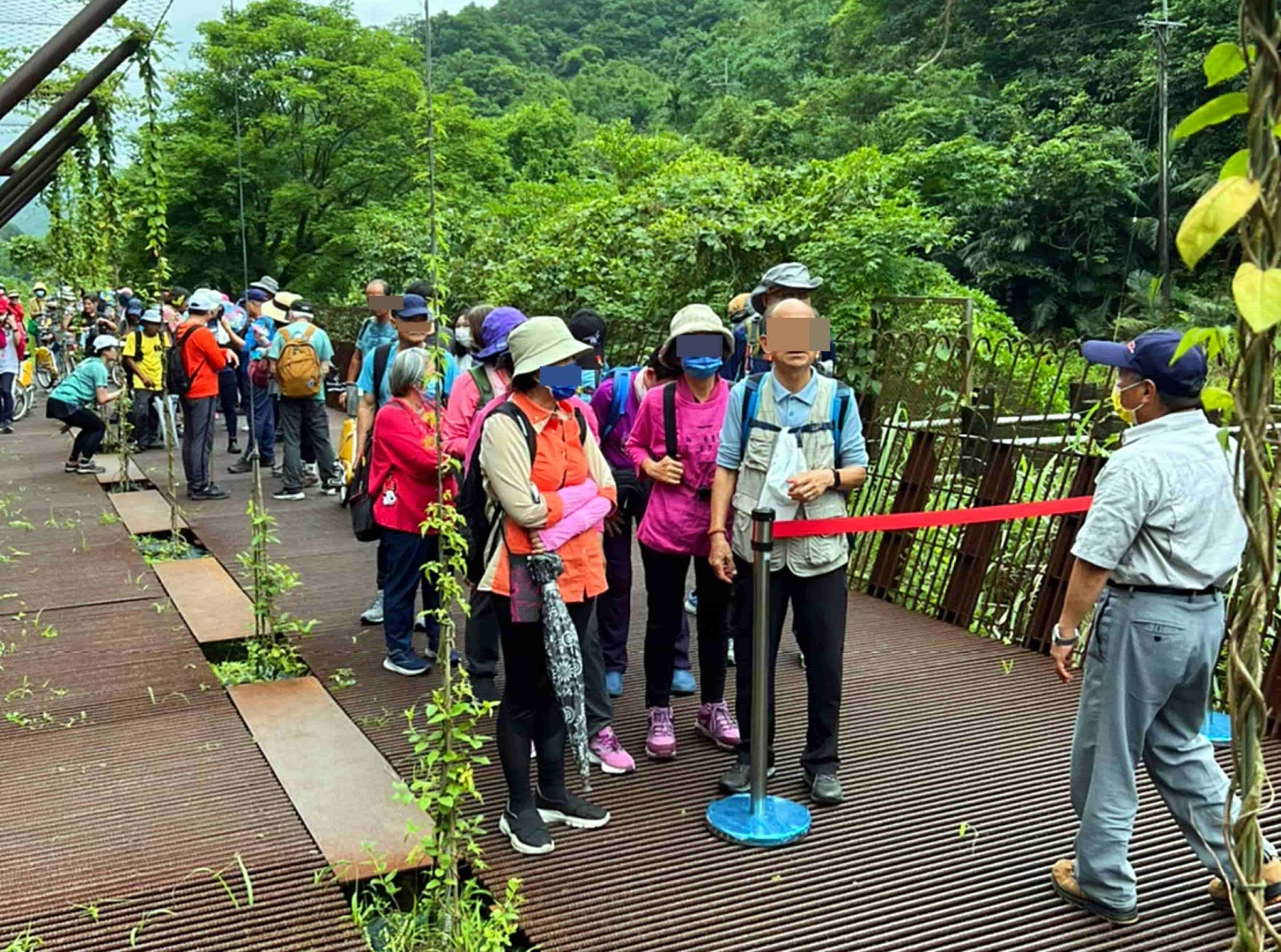 8月29日起採行平假日預約制,改善原現場人流管制到場人潮眾多,排隊久候狀況。(新北市觀旅局提供)