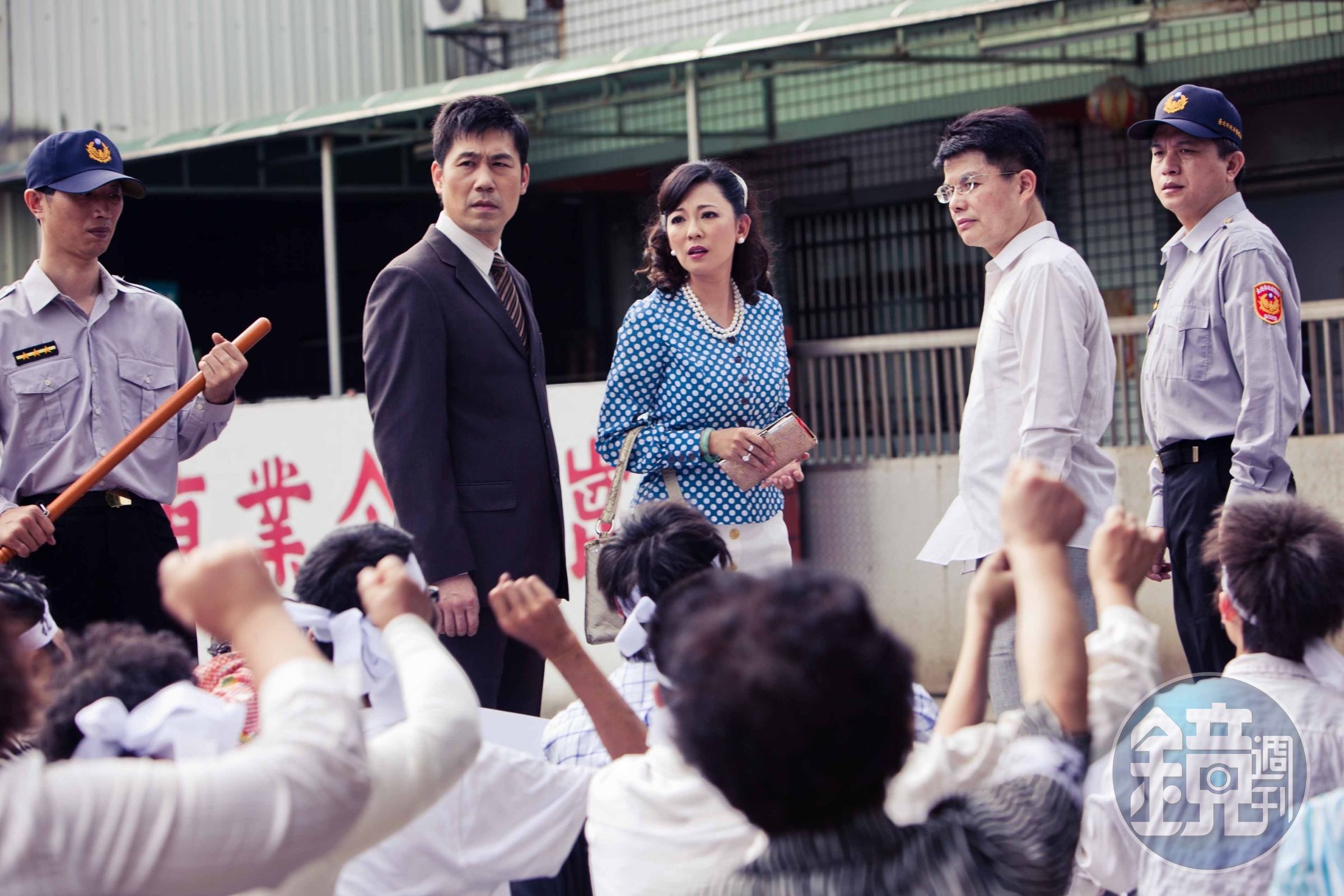 羅時豐有段時間沒拍本土劇，在大愛《我愛波麗士》飾演況明潔的先生藍正順。（大愛）