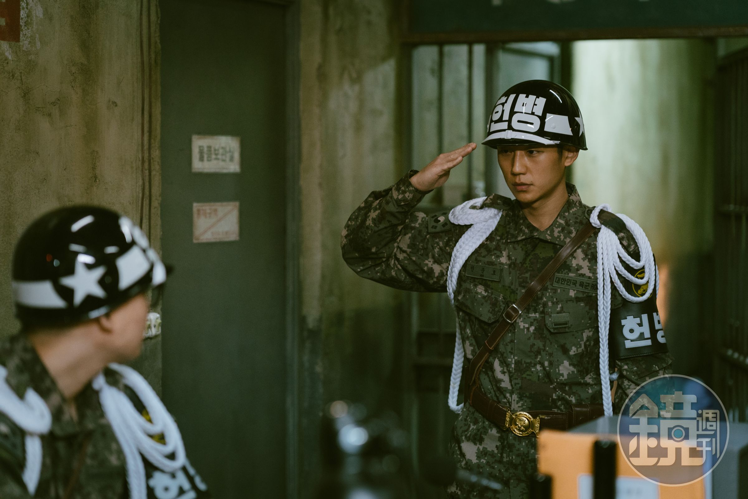 丁海寅坦言再接《D.P 逃兵追緝令》第二季，有「拜託讓我趕快退伍」的感覺。（Netflix提供）