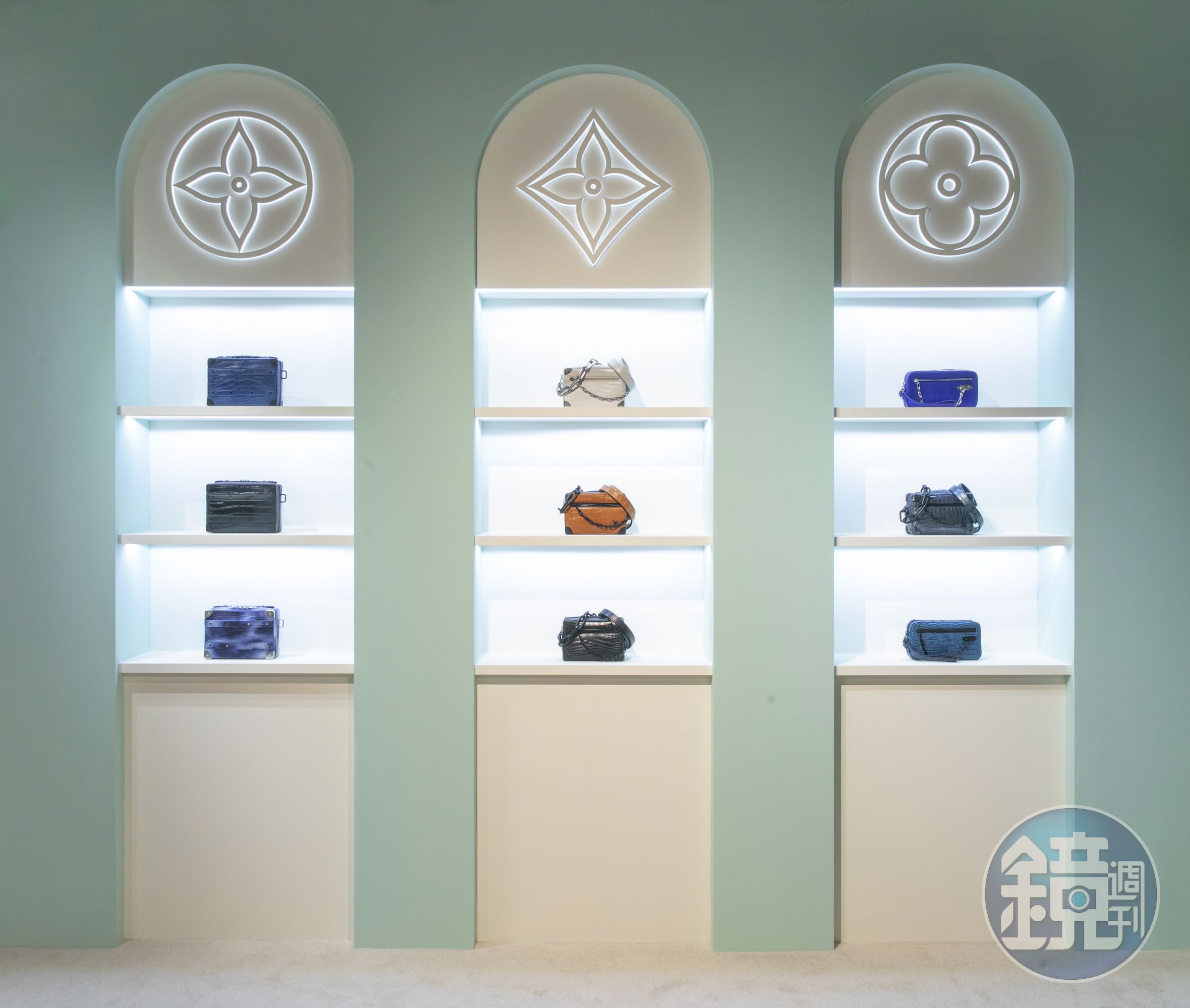 珍稀皮革展的男士專區，以內斂沉穩的色調凸顯男士氣質。（路易威登提供）