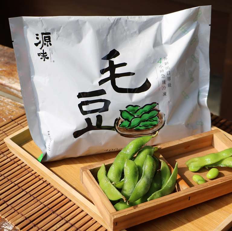 之前因疫情造成毛豆外銷大幅減少，豆油伯也協助銷售調味毛豆，協助農民度過困難時期，也把台灣毛豆的美味分享給國人。