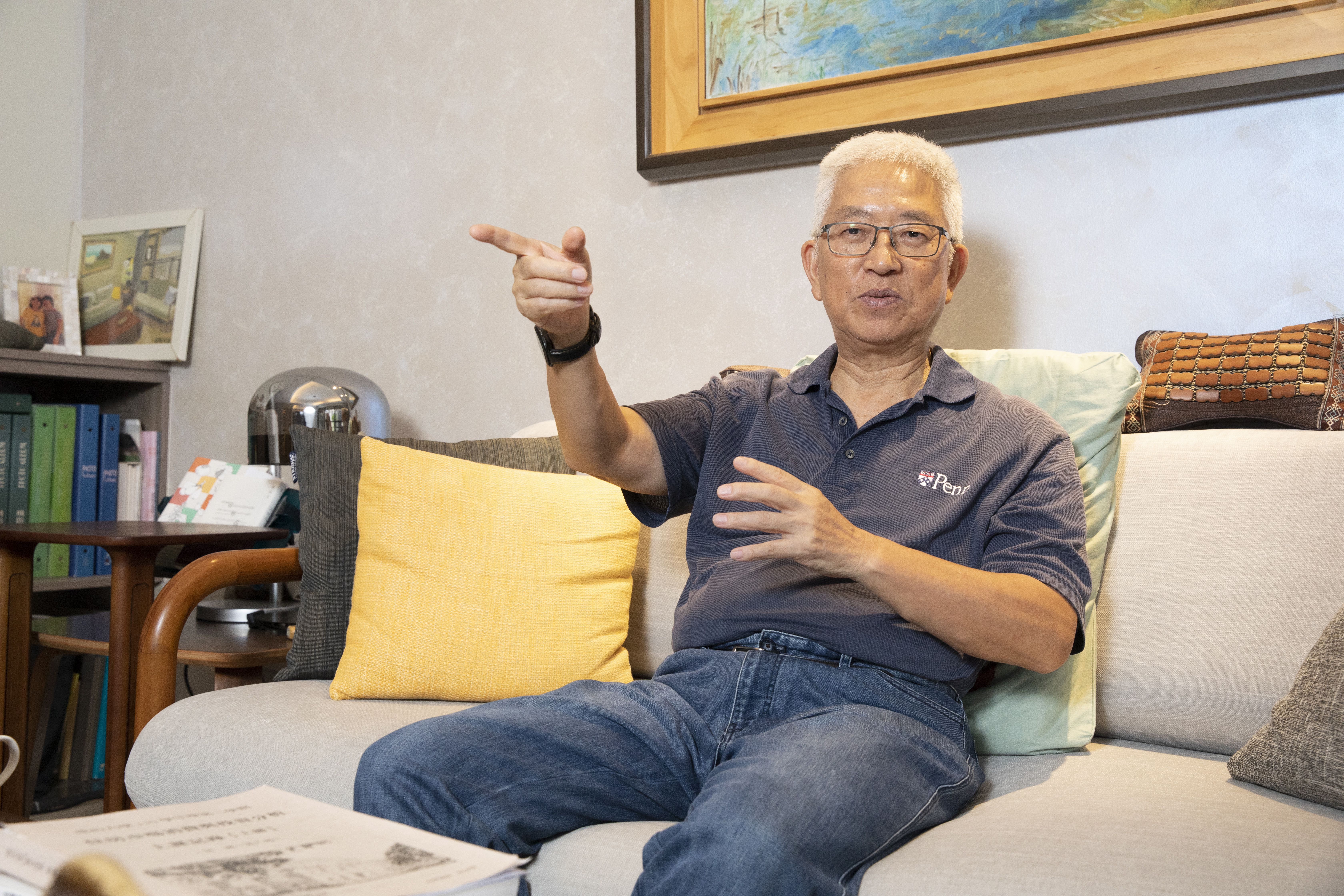 前台北市副市長張金鶚退休後重拾畫筆，連辦3次畫展，一圓年輕時的夢想。