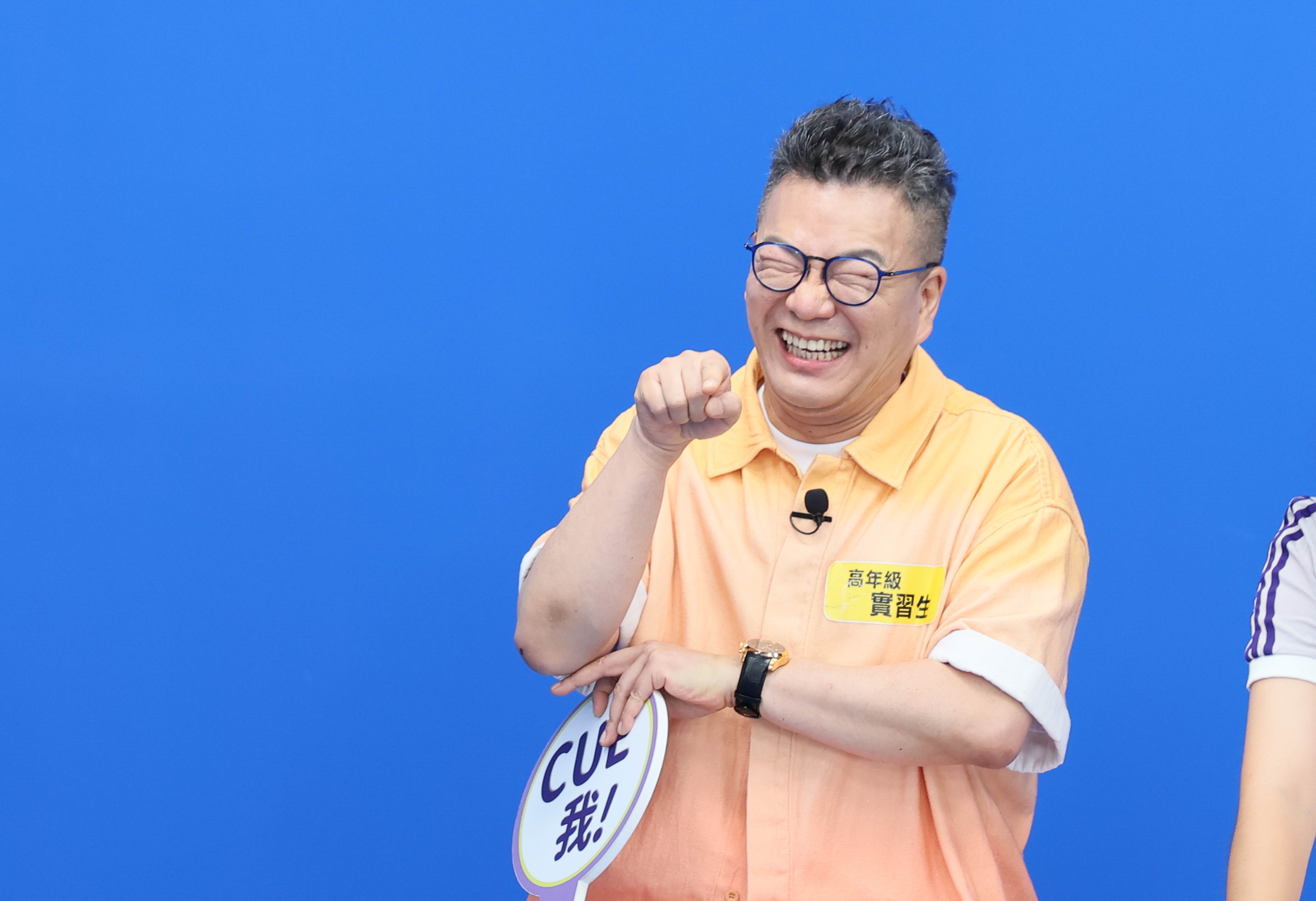 于美人告假節目，搭檔沈玉琳給予支持。（鄉民大學問提供）