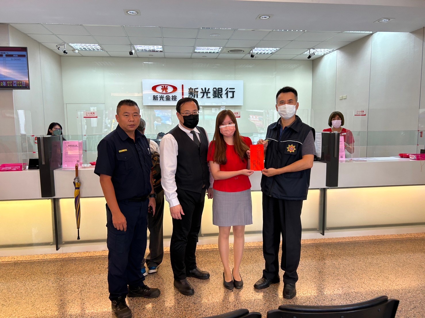 南投縣政府警察局建立各分局與轄內金融機構攔阻詐騙協作平臺，已成功攔阻10件詐騙案。（翻攝畫面）