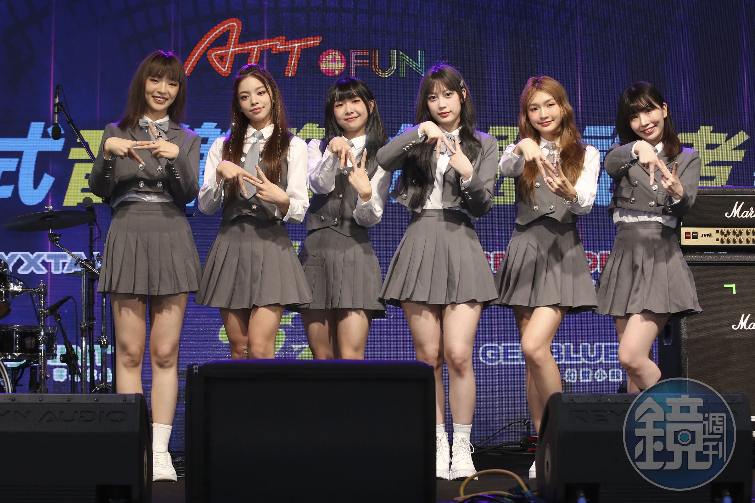 《未來少女》各團派出代表一起參加「2023 ATT FUN式音樂節」記者會。左起巴倫月、粼粼、Lyco、Bido、力安和麻由。