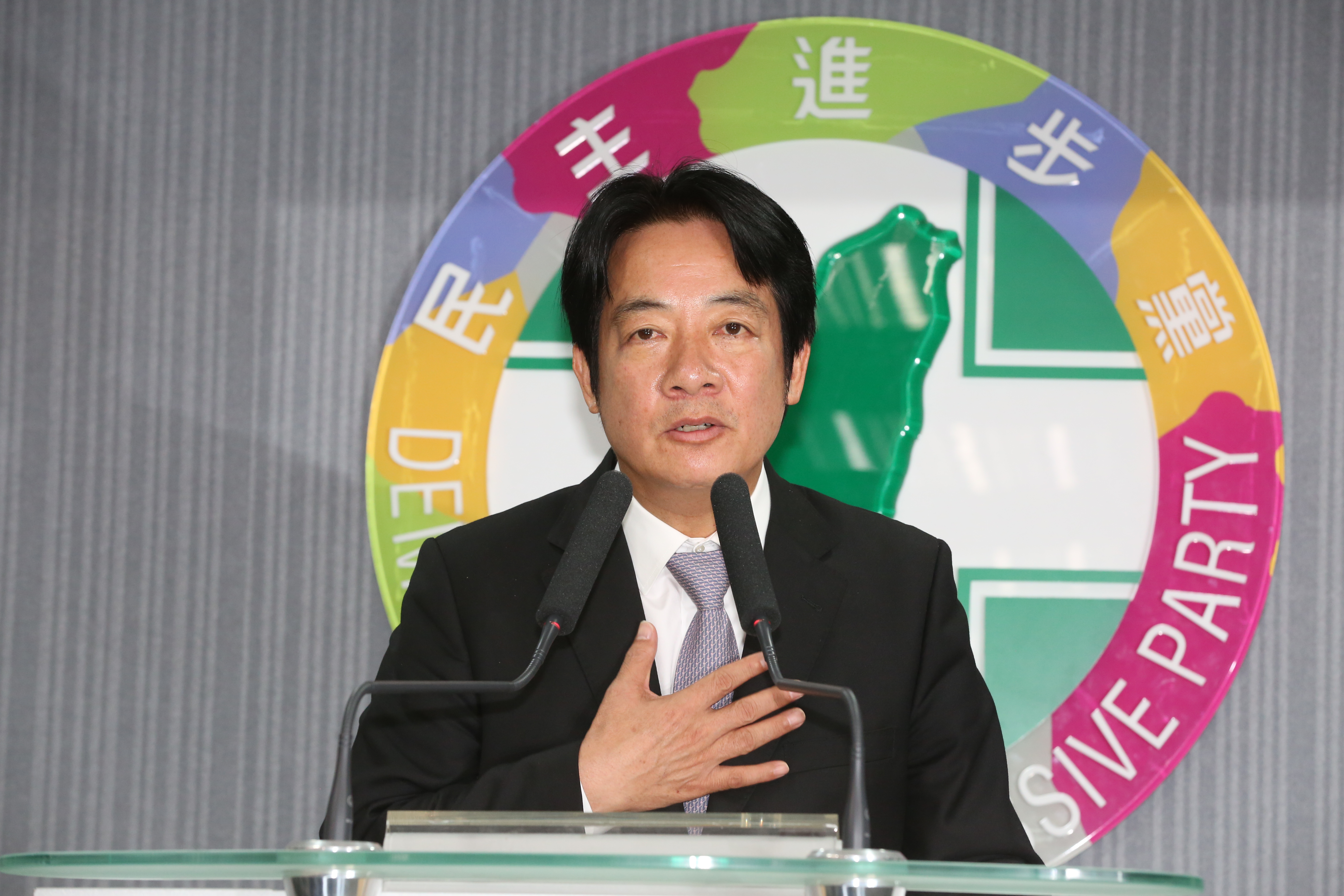 據台美雙方安全單位情資指出，副總統賴清德過境美國、出訪巴拉圭，受到中國打壓。（本刊資料照）