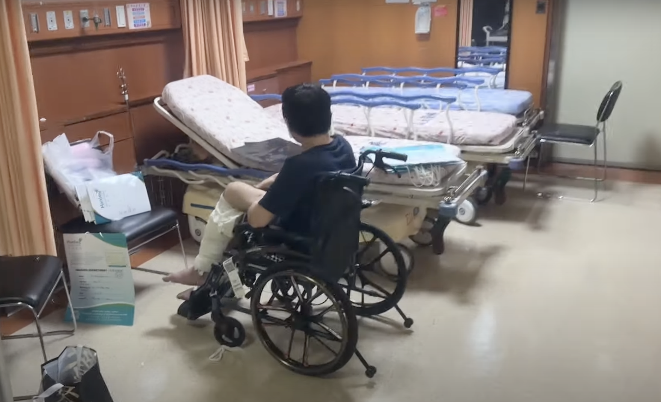 台灣男子到泰國旅遊散心不慎被下藥迷暈，被綁到緬甸當詐騙豬仔。（翻攝「全球反詐騙組織GASO-中文」YouTube）