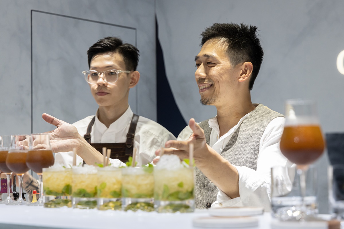 即日起至8月20日，每天下午開始，熱烈展開現場品飲活動。