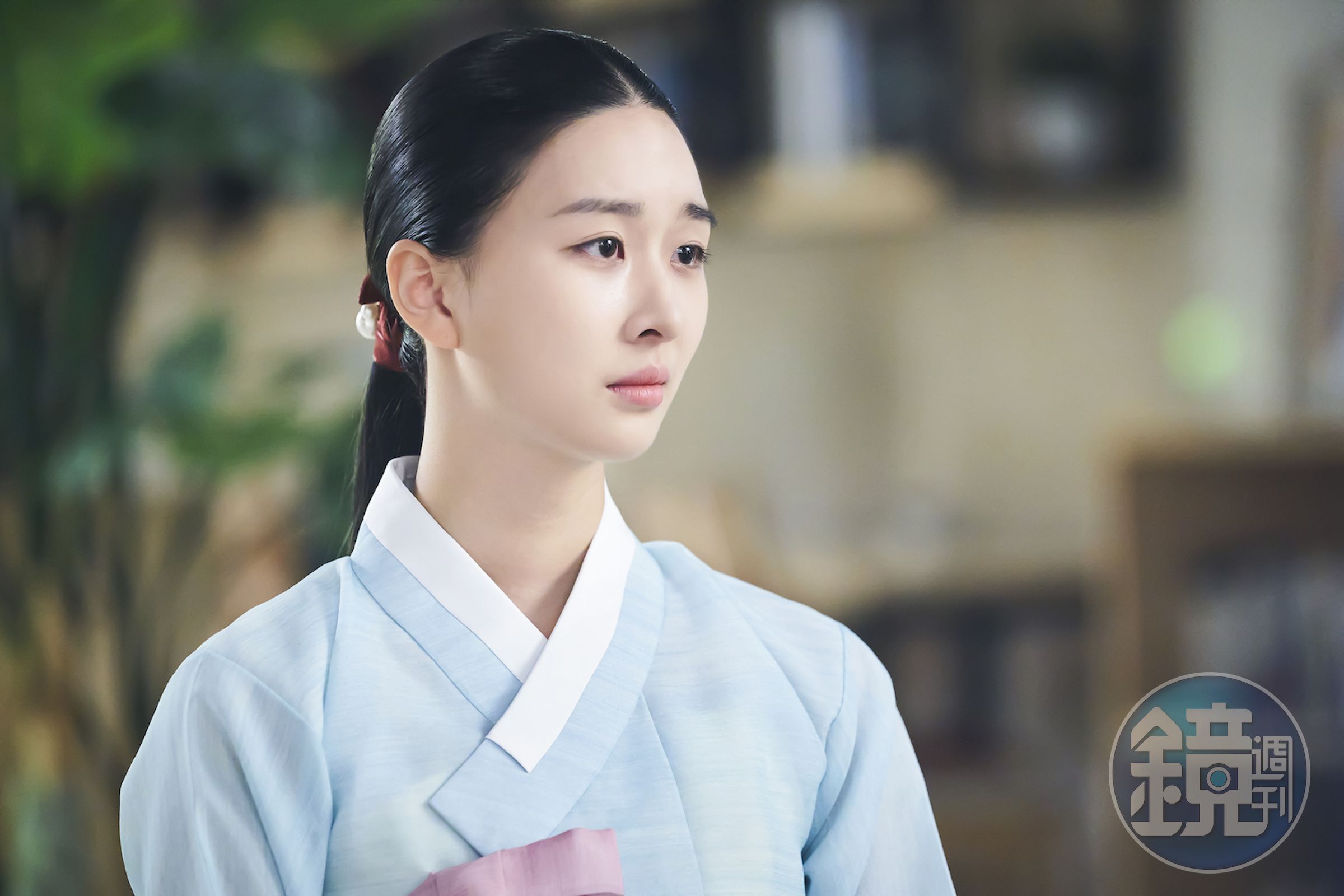 李多妍到了現代卻發現丈夫已是別人的未婚夫。(friDay影音提供)
