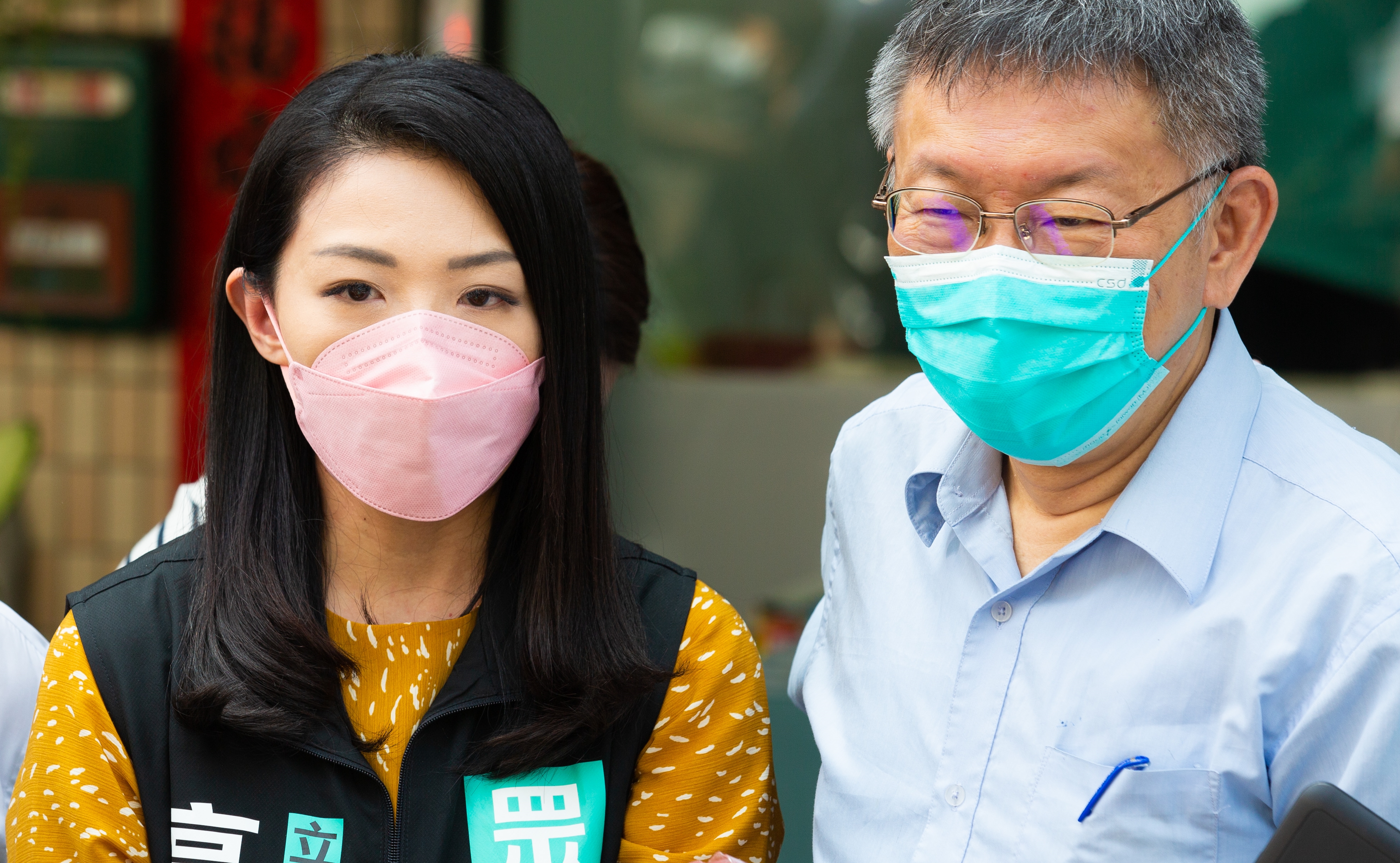 高虹安被依《貪污治罪條例》起訴，簡舒培今po文反問民眾黨主席柯文哲，「何時要出來回應啊！？」（本刊資料照）