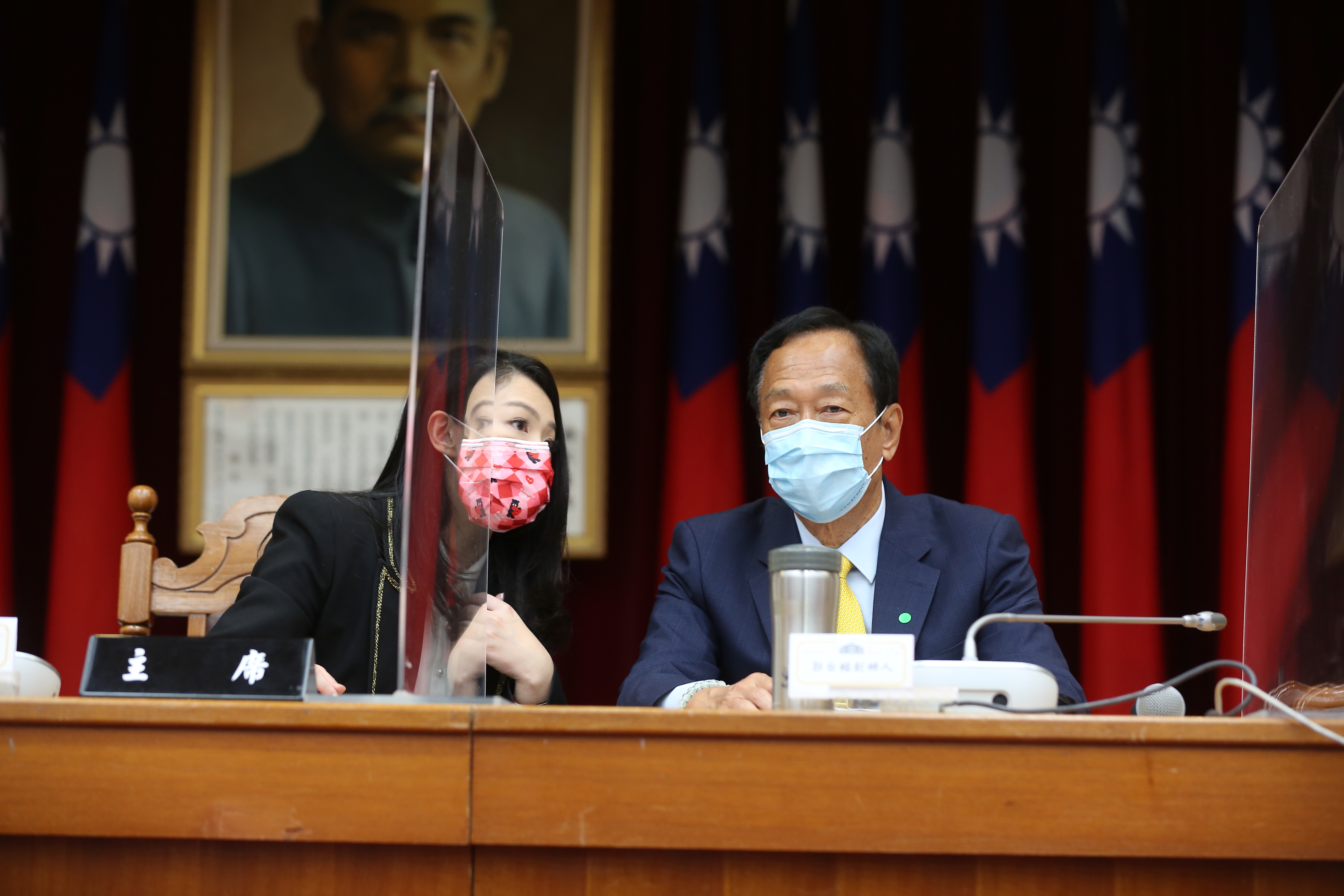 高虹安遭依貪汙罪起訴，昔日長官郭台銘回應了。（本刊資料照）