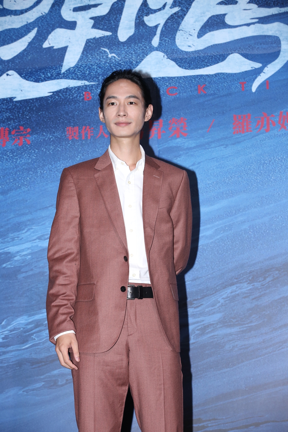 黃河在戲裡演出年輕外科主任,他稱自己終於擺脫殺人犯角色。