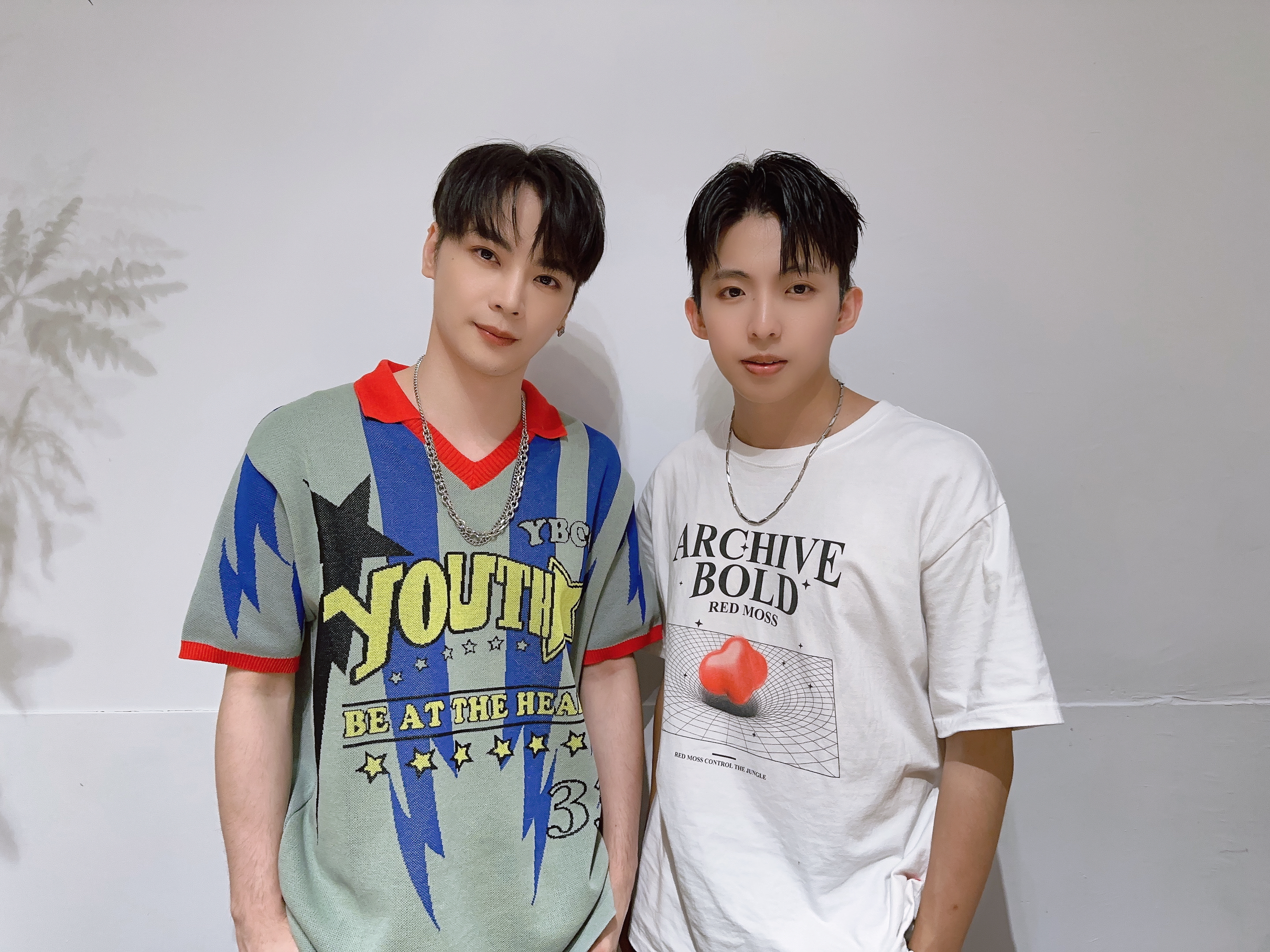 古曜威邀原子少年陳柏諦為《2023環保動漫行動節》擔任繪畫決賽評審。（單純夢想文創事業提供）