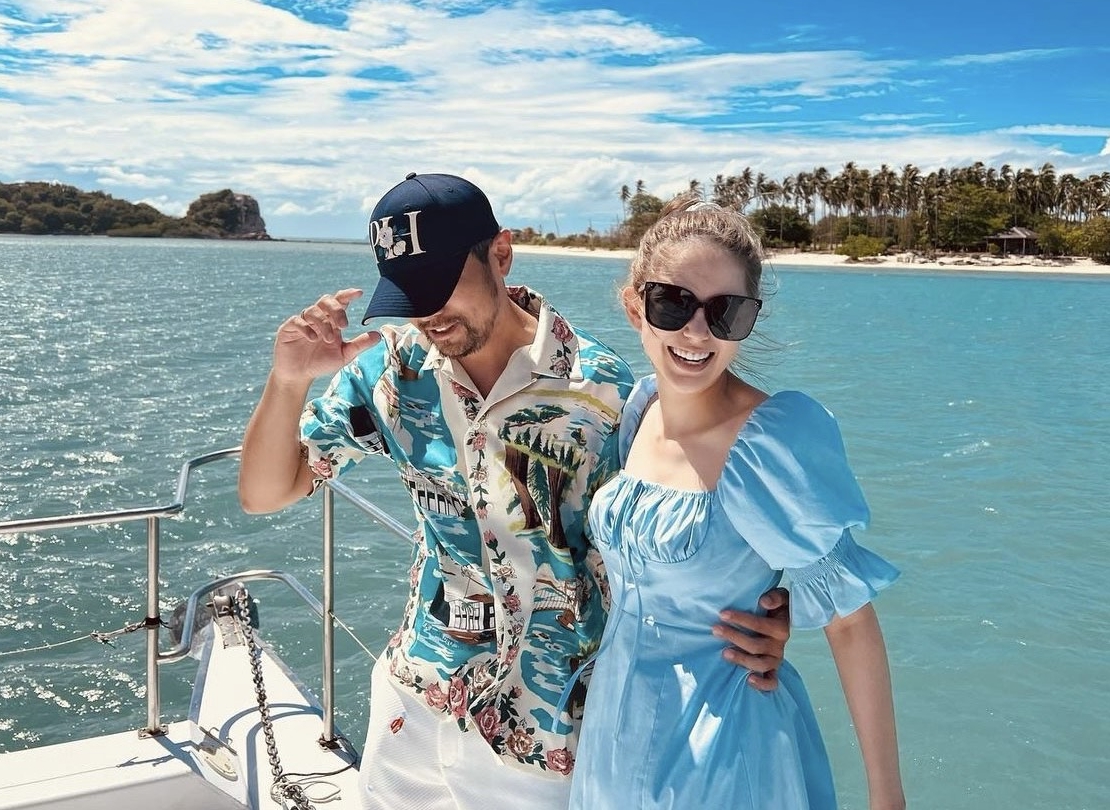 昆凌歡度30歲生日，天王老公周杰倫安排赴蘇美島度假。（翻攝自IG）