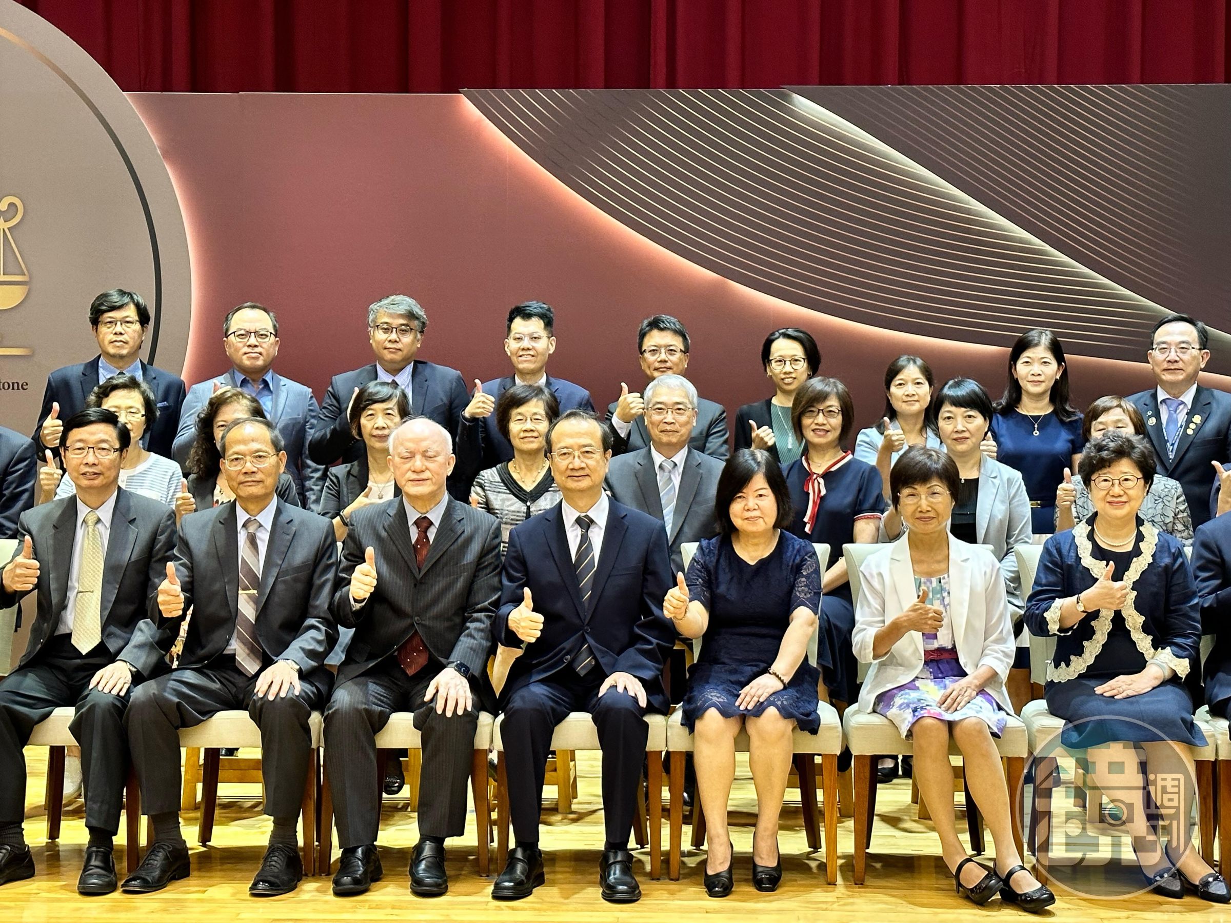 行政訴訟新制起跑，司法院長許宗力與各級司法首長出席。