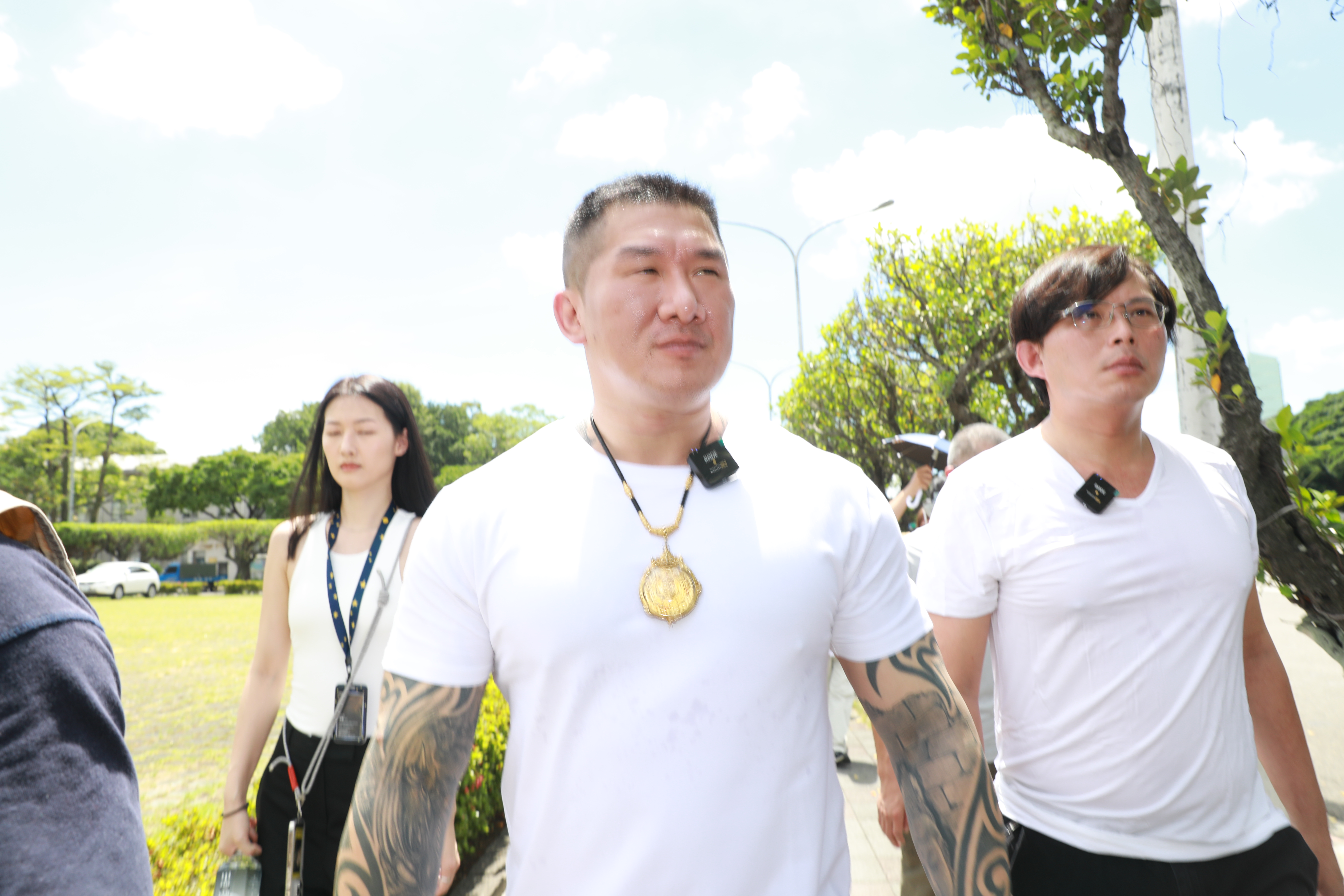 館長昨日在直播中指控自己之前遭槍擊「就是民進黨開的槍」，民進黨今聲明提告。（本刊資料照）