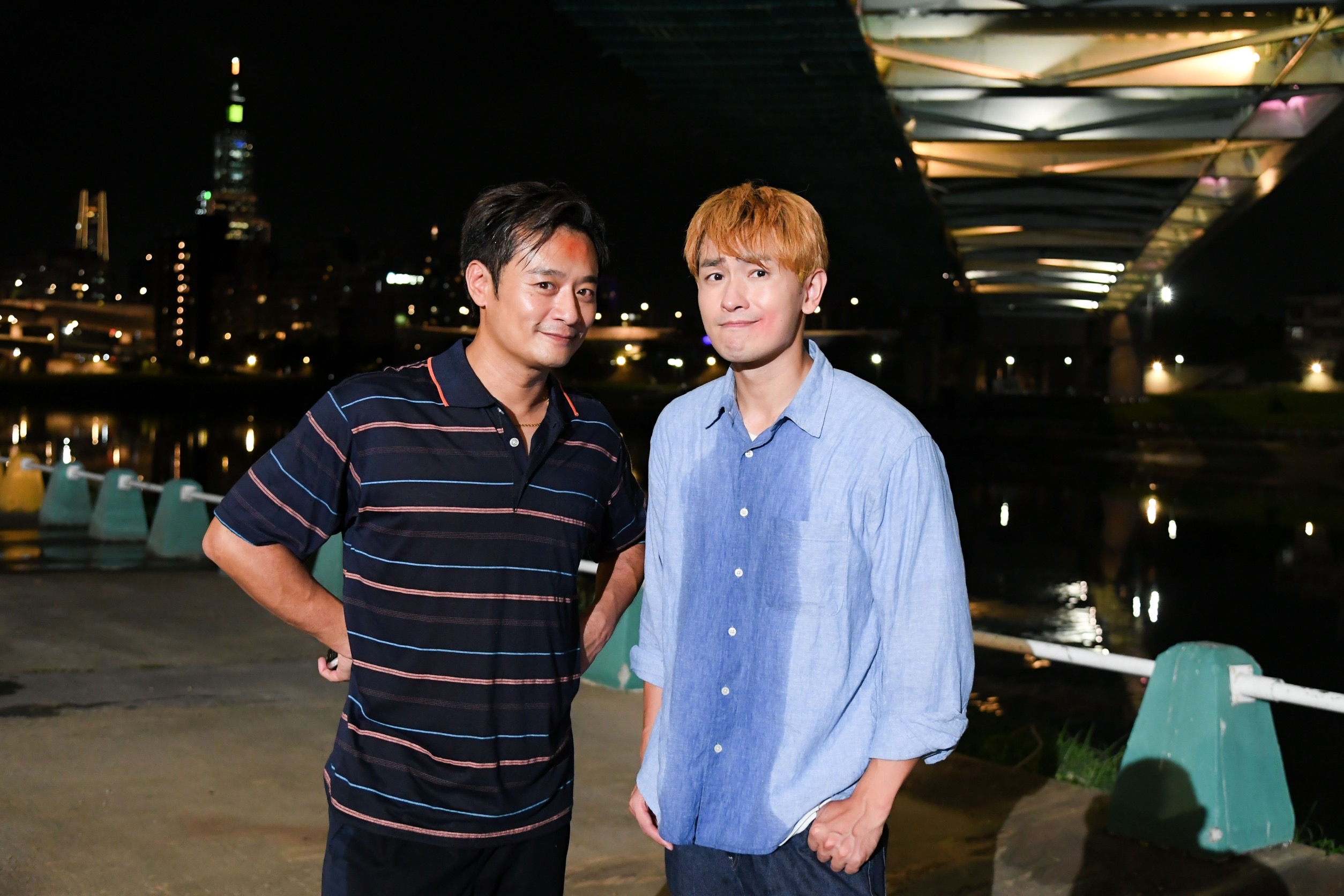 林佑星(左)在八點檔演特種部隊出生的長輩。(三立提供)