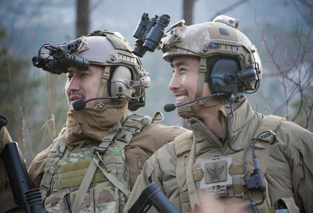 李根大尉（右）涉犯《護照法》、肇事逃逸，今遭判1年6個月有期徒刑、緩刑3年、80小時社會服務以及40小時安全駕駛課程。（翻攝自李根大尉IG）