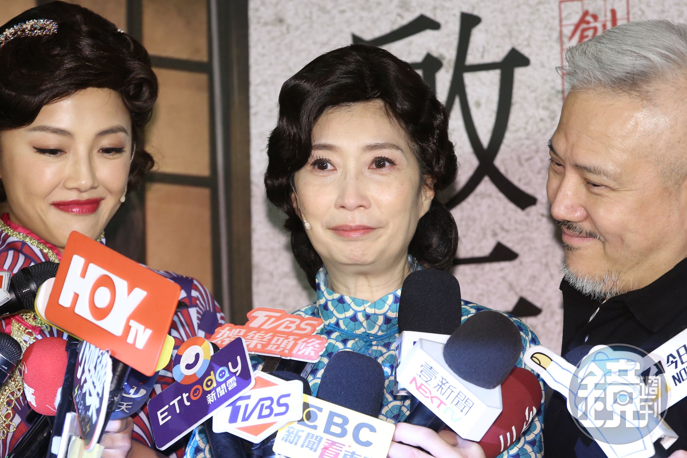 黃嘉千受訪時哽咽，關於與夏克立的官司，表示能說時一定會說出來。