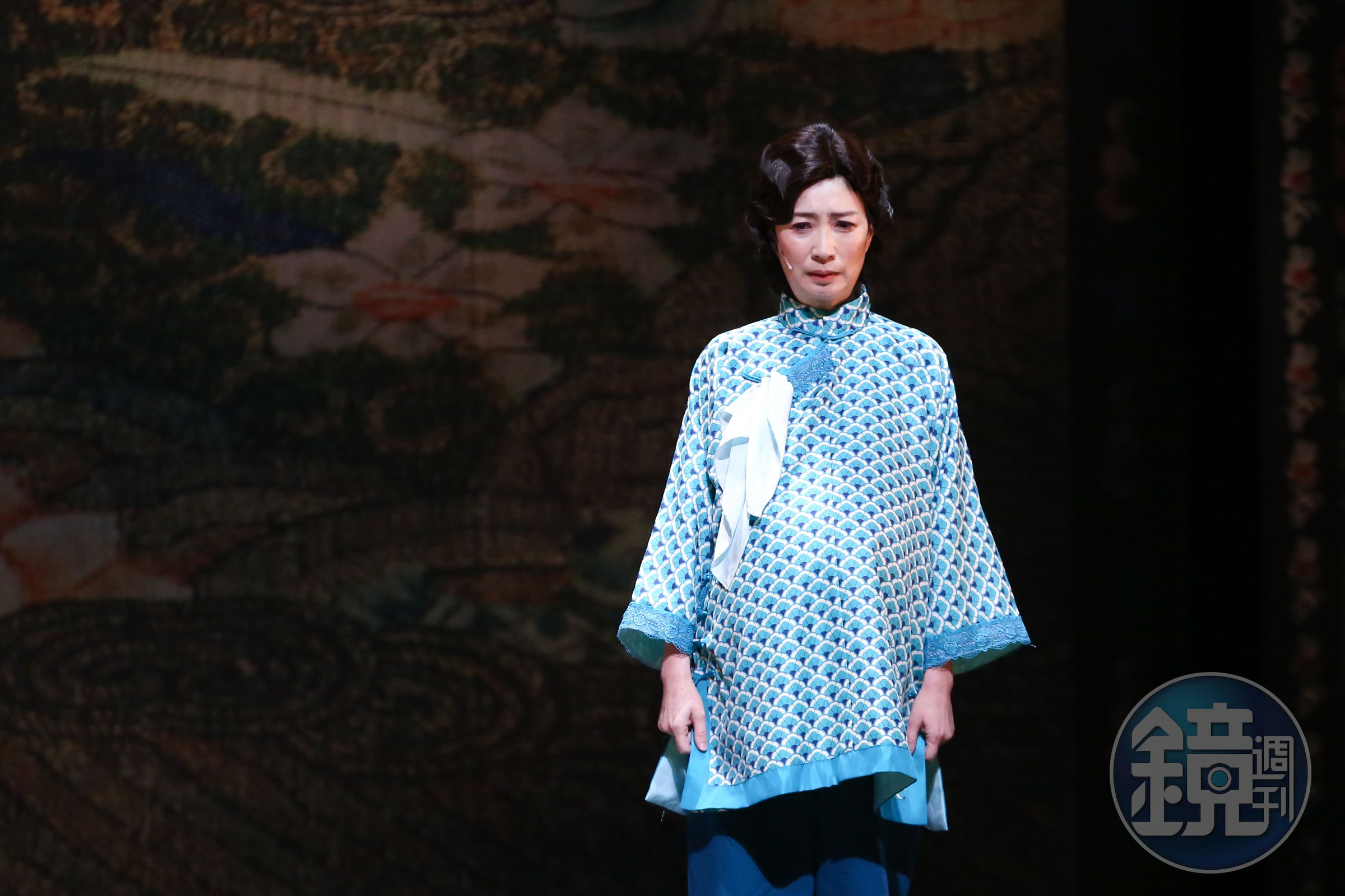 黃嘉千在2023《京戲啟示錄》創拓版飾演「三媽」，首次與王月在台上同台演出。