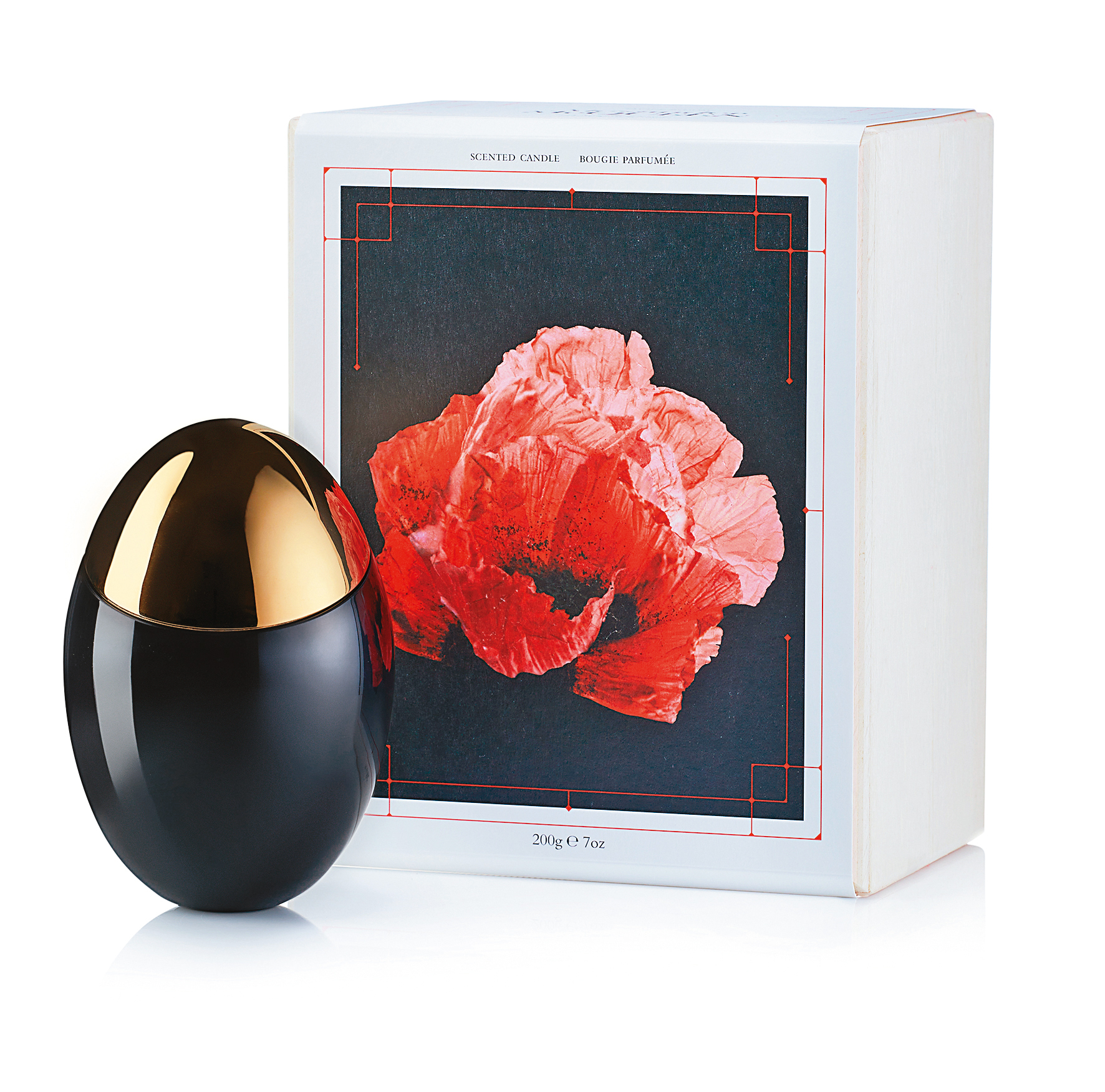 肆意綻放香氛蠟燭(Savage Bloom) NT$12,500 (onefifteen初衣食午提供)