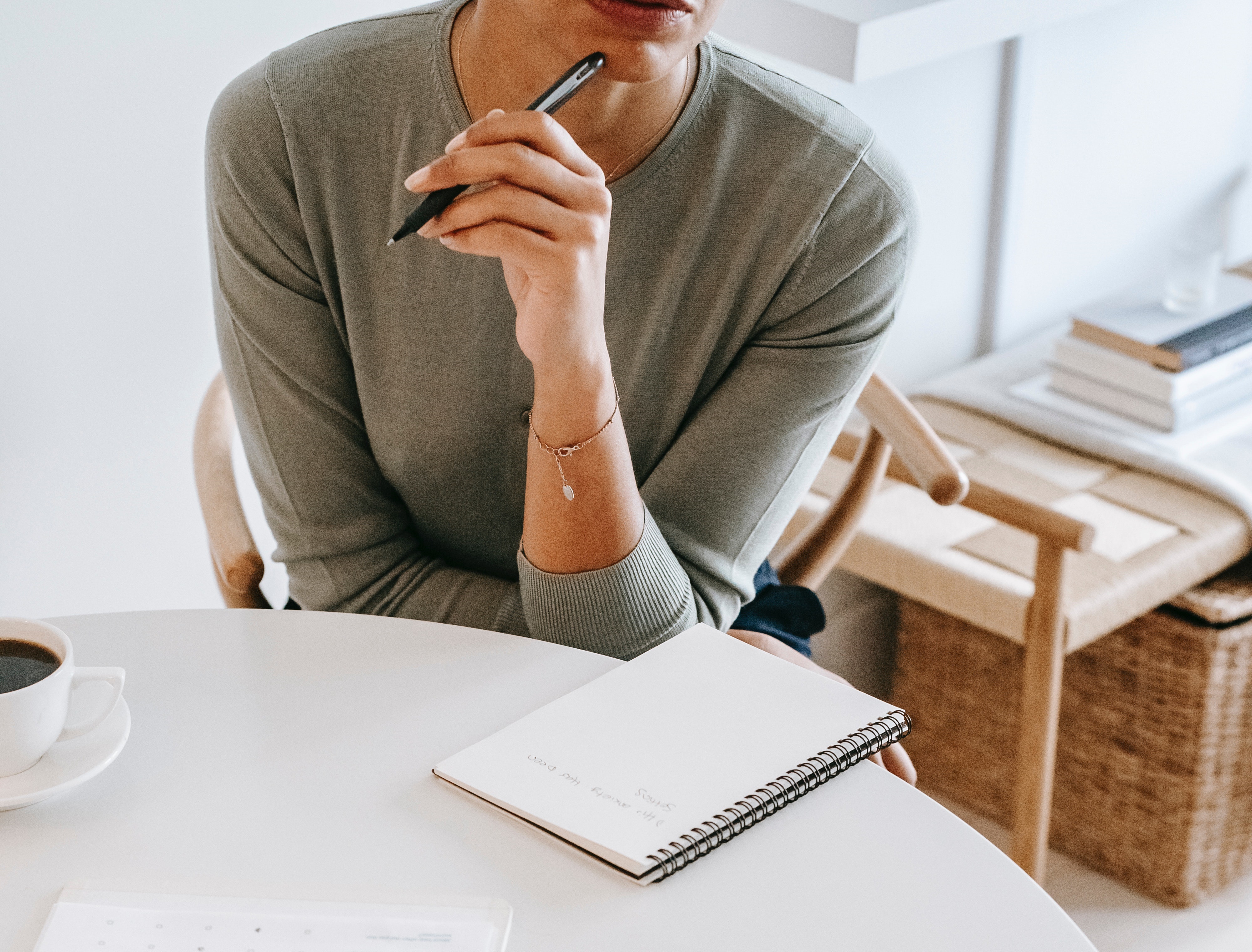 農曆7月鬼門已經正式打開，不少人會擔憂有那些部分是自己該注意的呢？（取自Pexels）