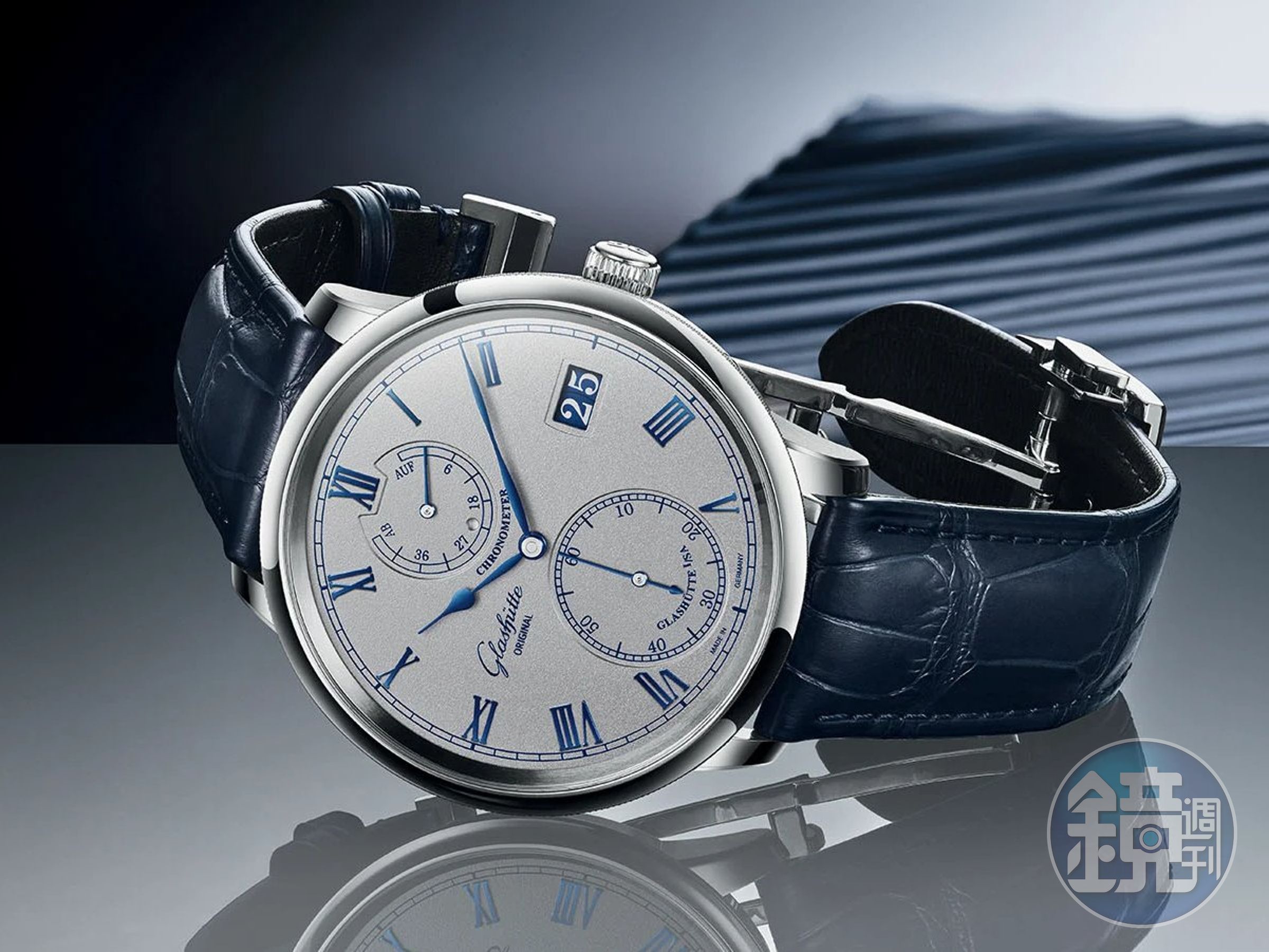 Glashütte Original格拉蘇蒂原創發表全新改款的Senator Chronometer大日曆天文台錶，讓這款最能代表德系製錶風格的作品，有了煥然一新的面貌。定價約NT$1,090,000。