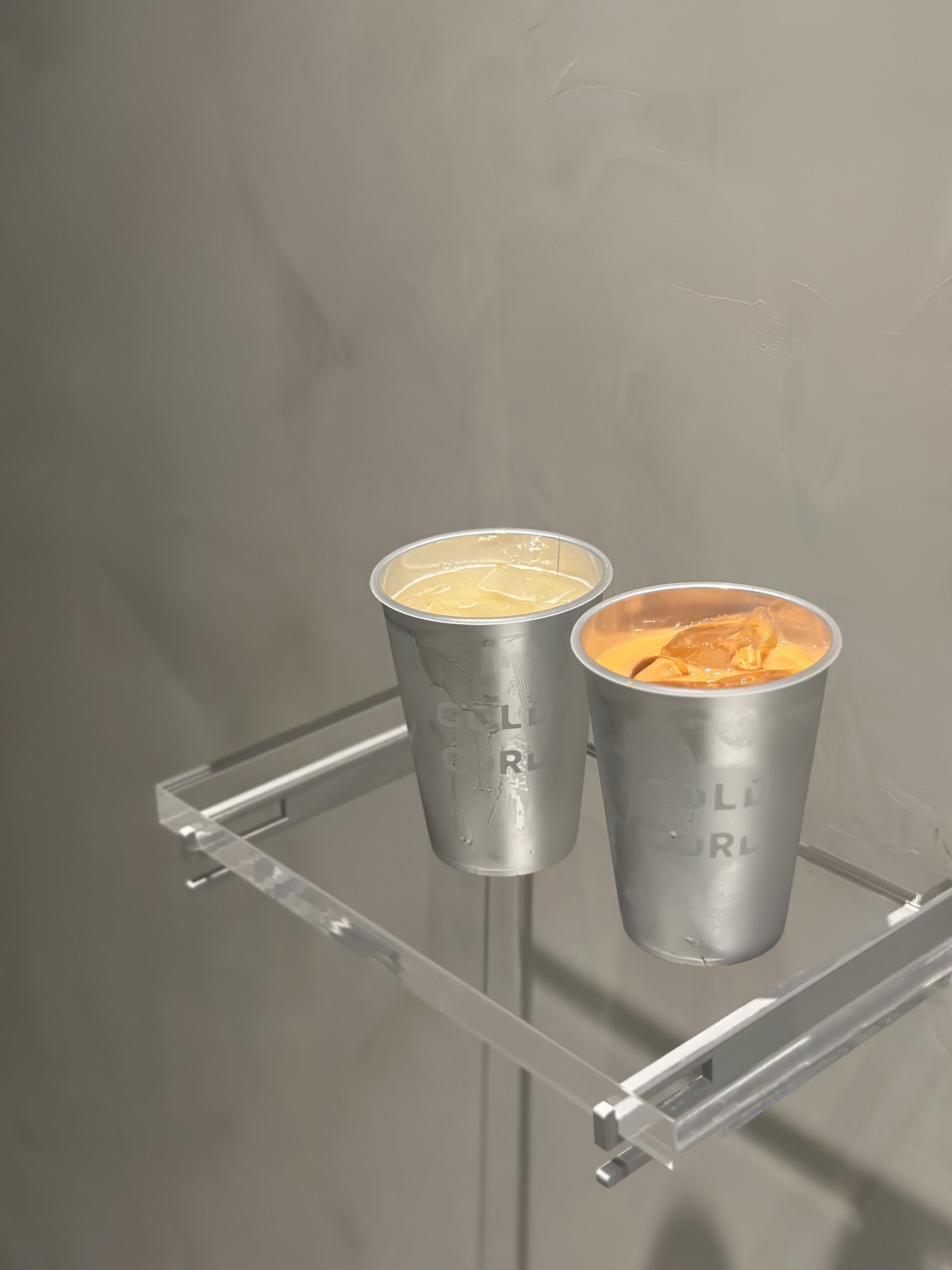 GULU GURU的「酒調飲」有專屬的品牌杯，讓人對「喝一杯」更沒距離。