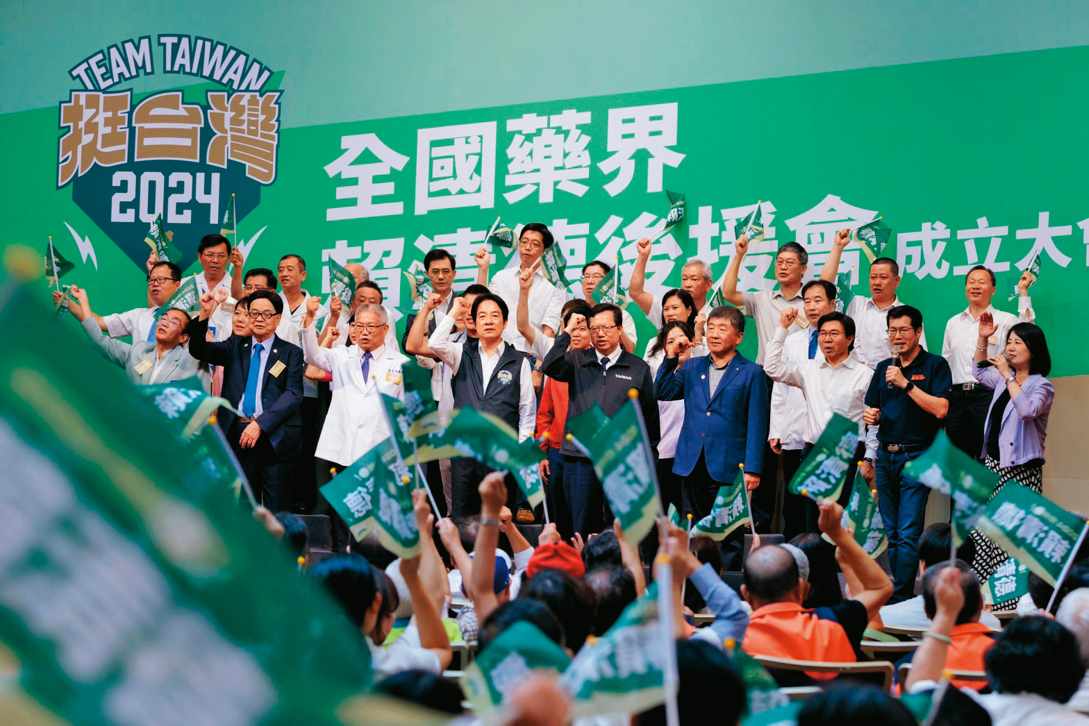 黨內提醒，賴清德在傳統選舉場，有時仍過度低估了自己的用語。（賴清德團隊提供）