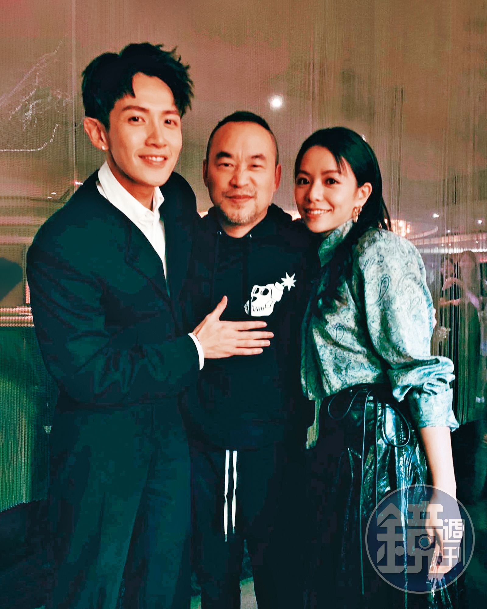 獨家】【鑽石王老五有伴】50歲單身漢搭19歲妹黃立成帶烏克蘭辣模回家- 鏡週刊Mirror Media