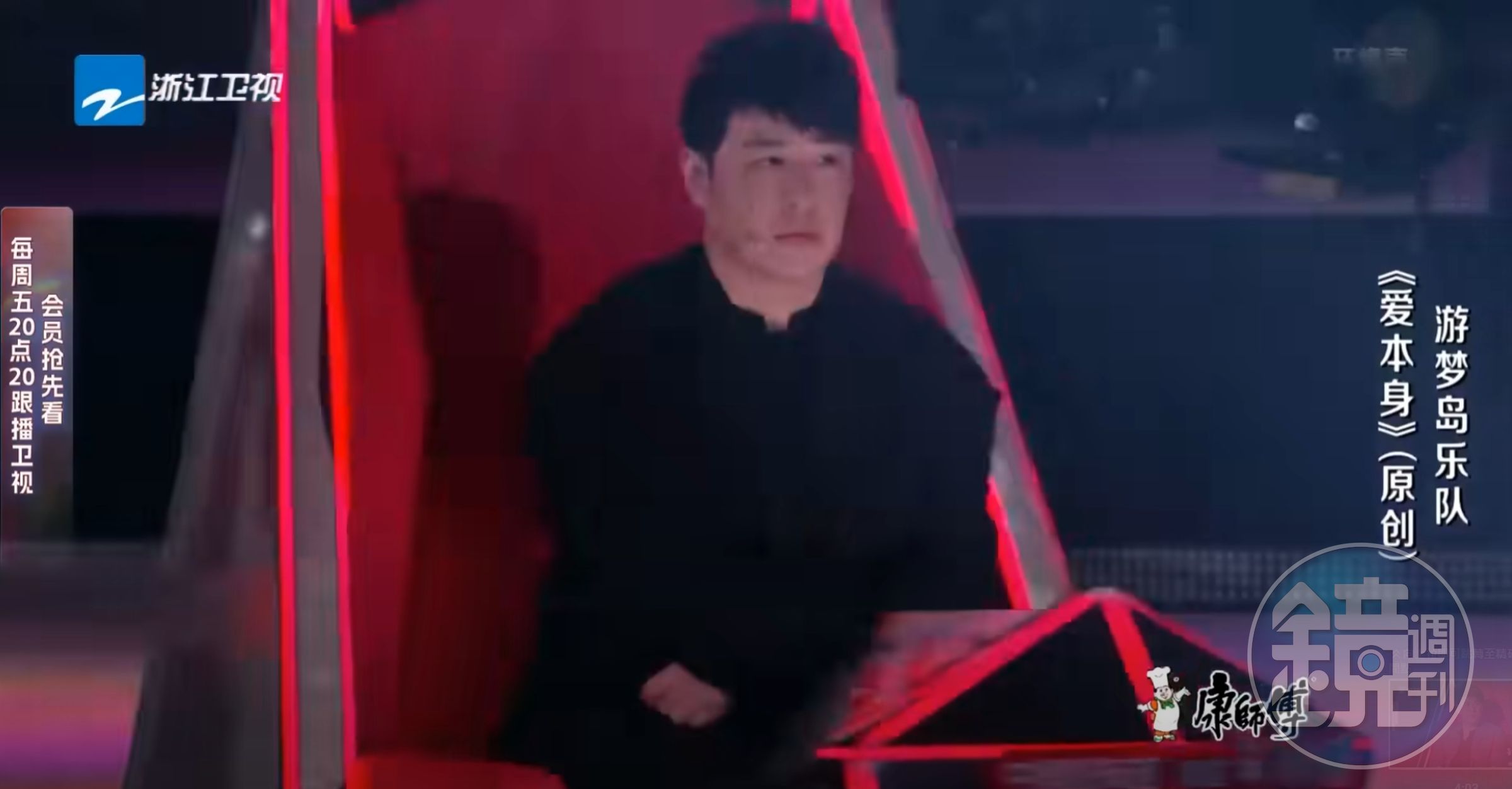 潘瑋柏擔任《中國好聲音》的導師，不過在節目中他的椅子竟自動旋轉。（翻攝自YouTube頻道）