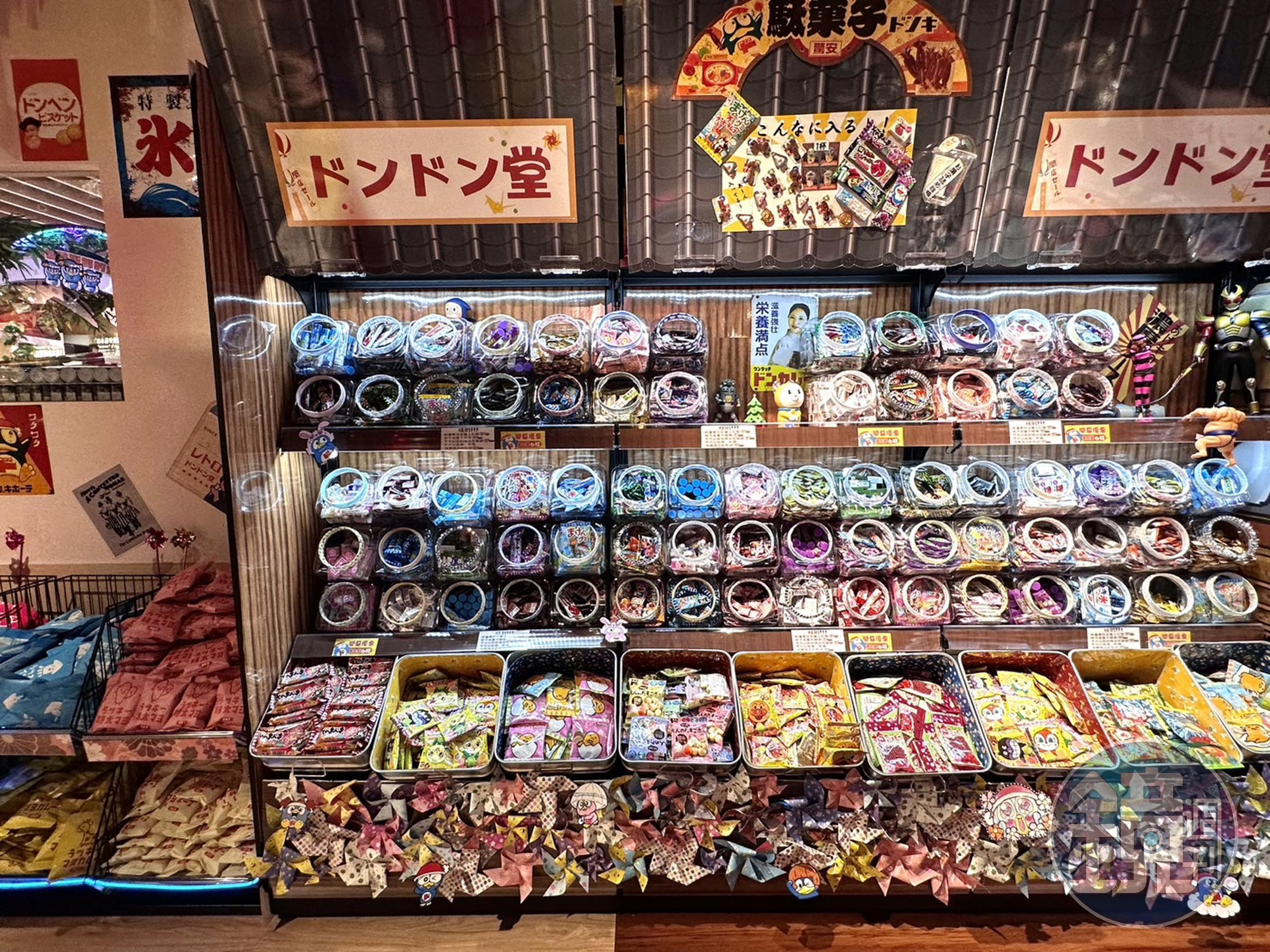 體驗日式懷舊風以外,也能品嘗到日本各世代所喜愛的零食點心。
