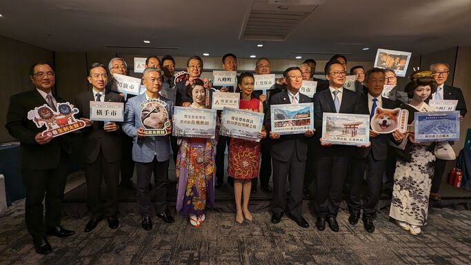 秋田縣知事率領當地相關人員前來參與。（燦星旅遊提供）