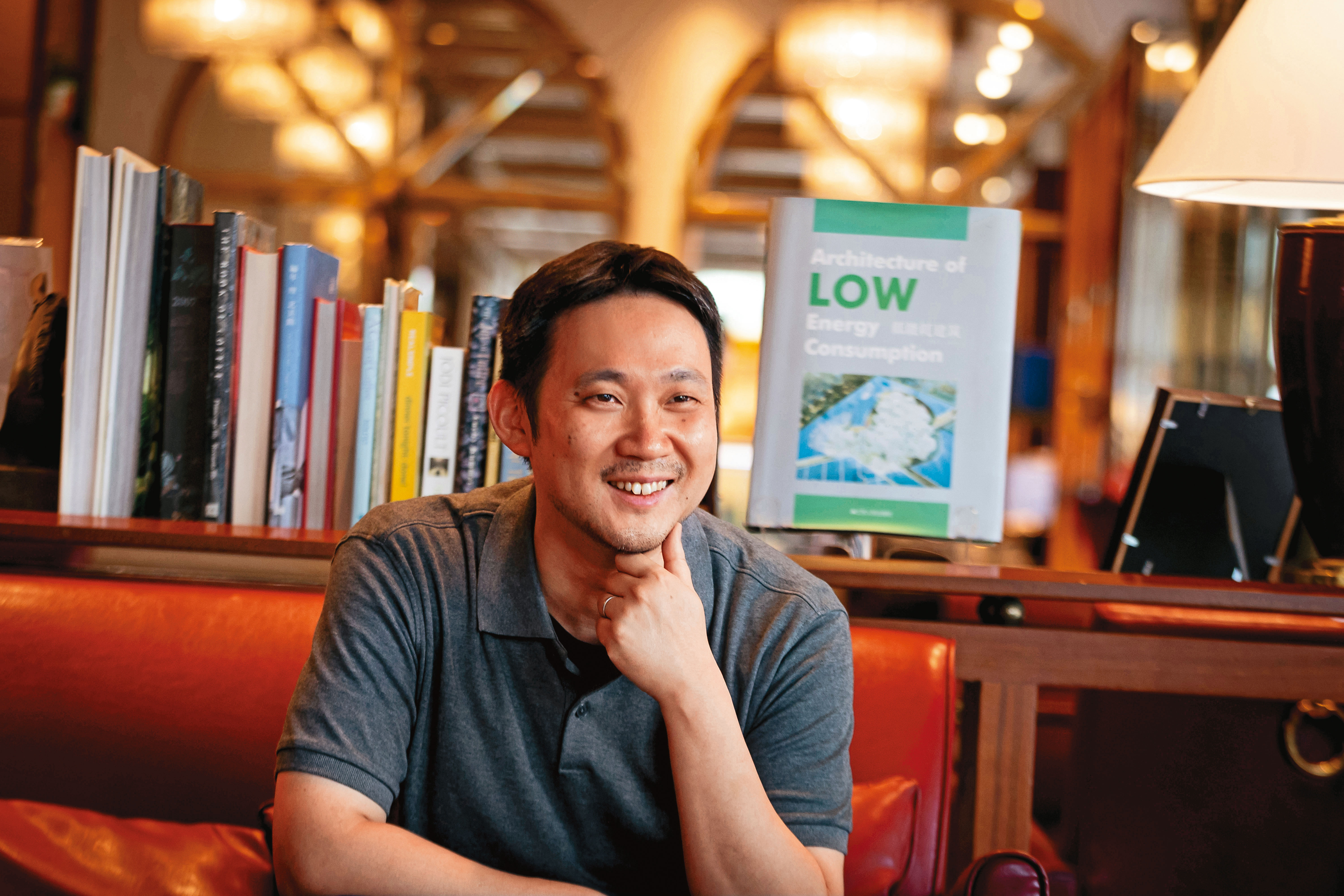 濱口龍介來台1週，行程繁重，但受訪時並不展露疲態，非常認真投入所有對話。