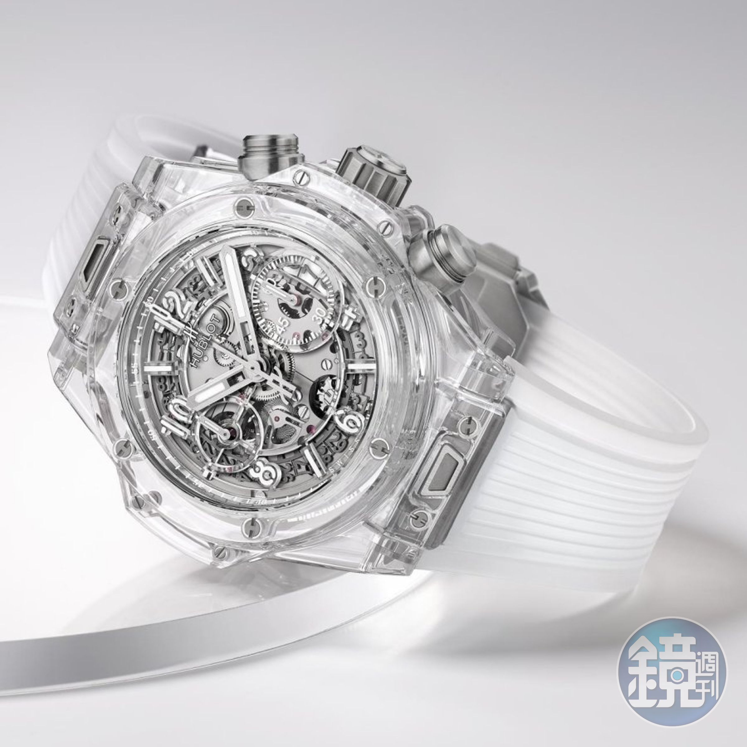 HUBLOT Big Bang Unico透明藍寶石水晶計時碼錶，定價約NT$2,126,000。