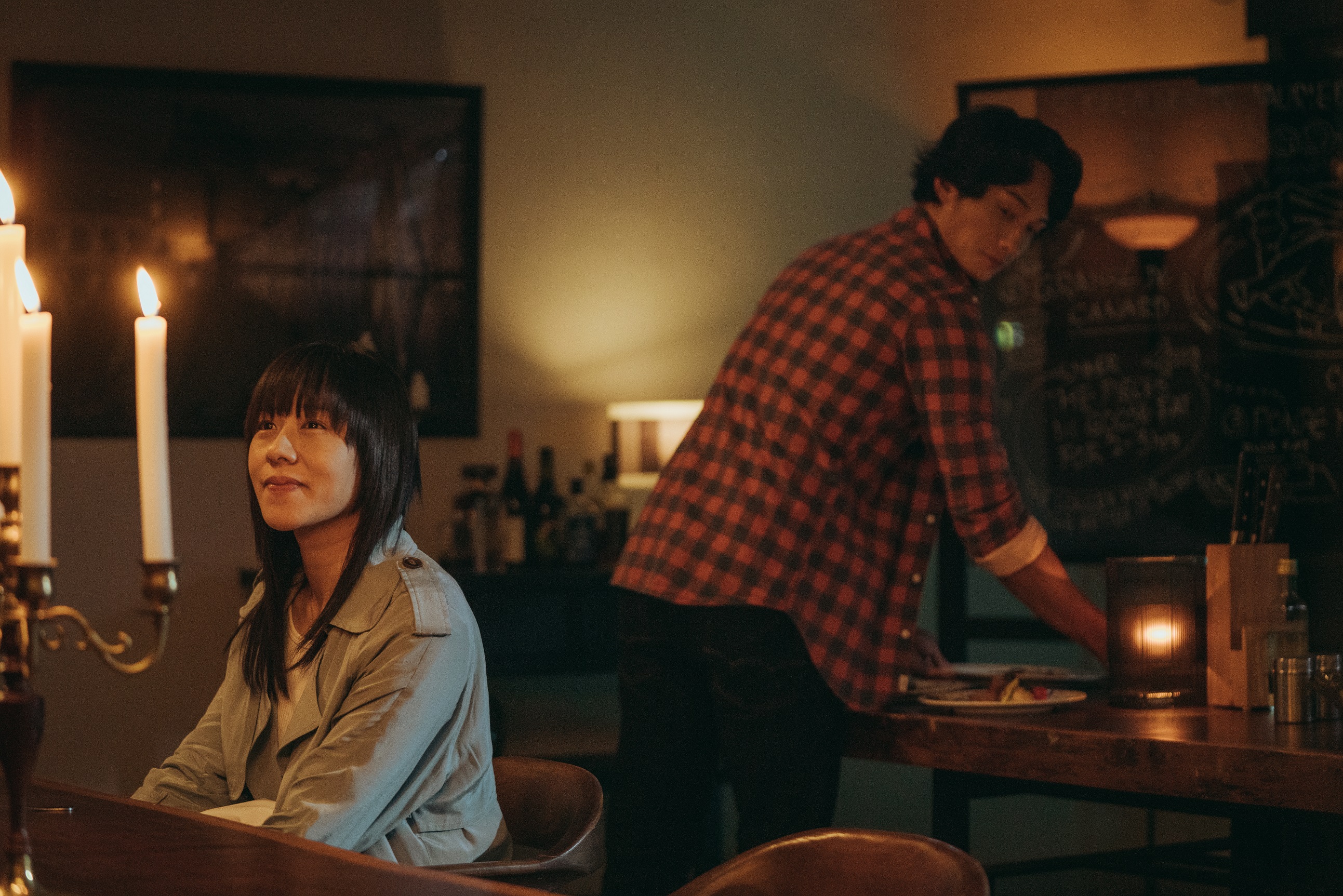 林嘉欣演出牙科護士,劉俊謙對她有好感。(華映提供)