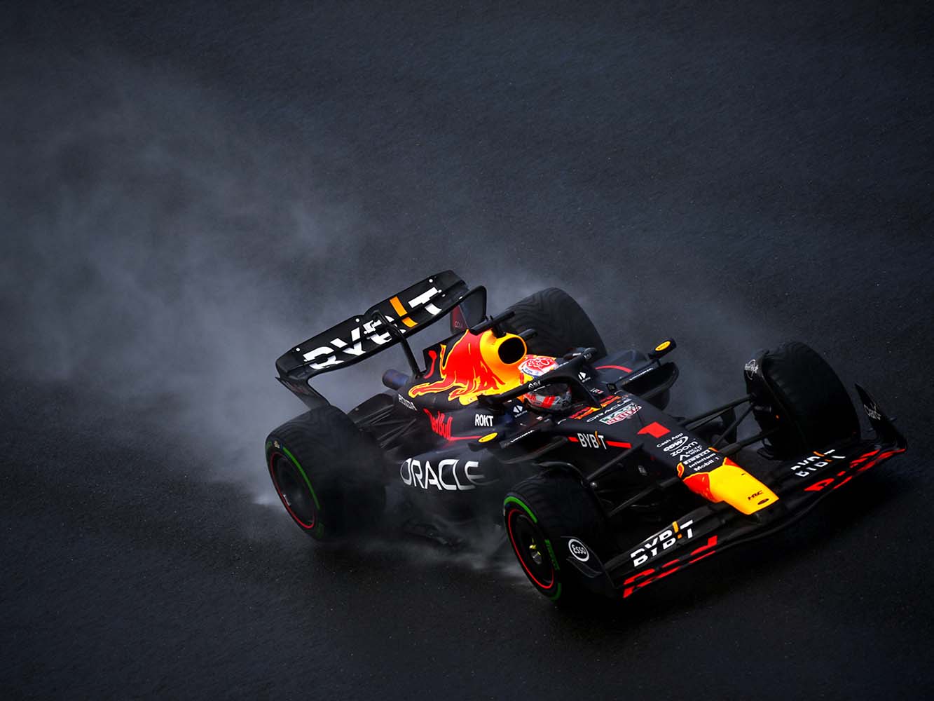 【好康資訊】歡慶紅牛車隊十二連勝　玩遊戲搶直擊F1澳洲站資格