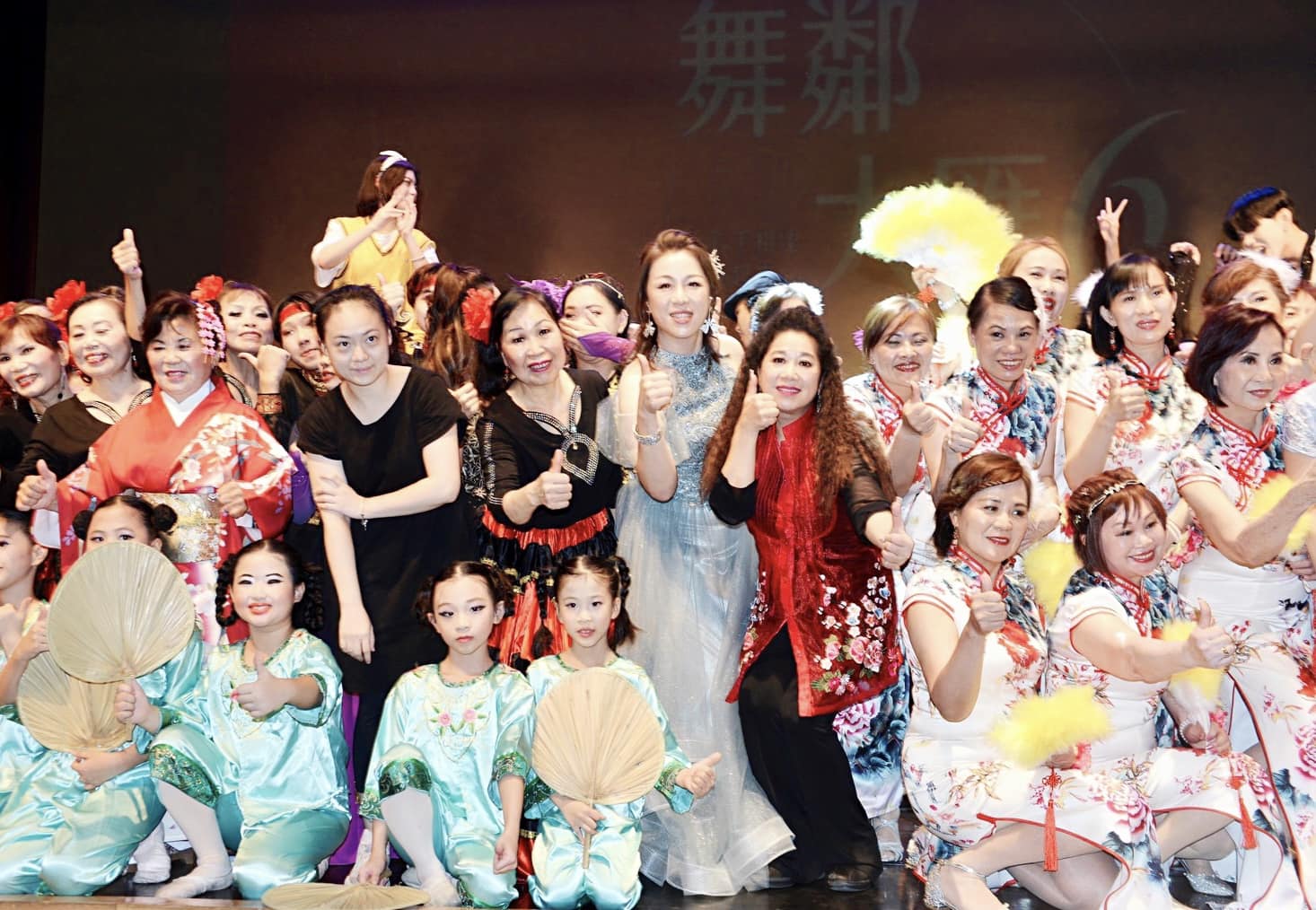 劉美芳成立新北市優質舞蹈協會並擔任理事長，推廣舞蹈藝術。（劉美芳服務處提供）