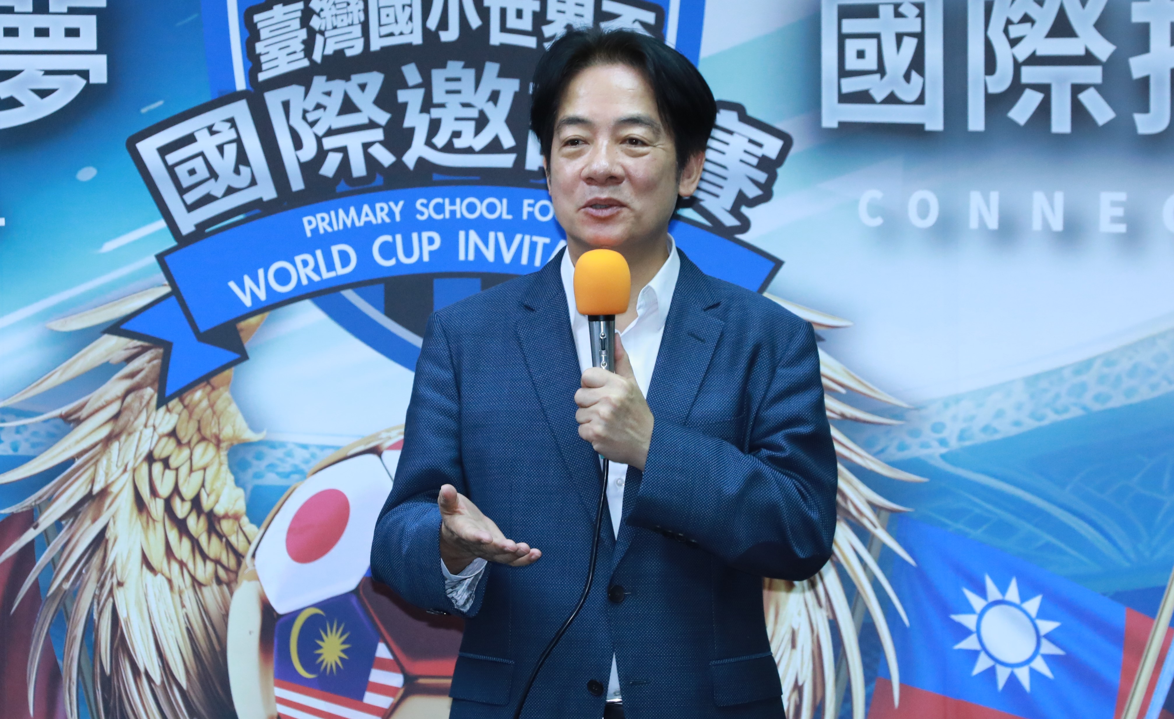 對於「台獨金孫」「賴神」「賴功德」等外號，賴清德表示，他和大家一樣都是平凡人，「叫我清德就好了」。（本刊資料照）