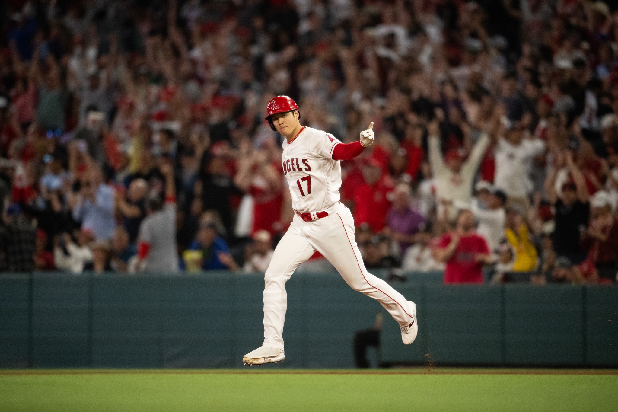 大谷翔平右手肘尺側副韌帶（UCL）撕裂，投球關機但仍會上場打擊。（翻攝自Los Angeles Angels臉書）