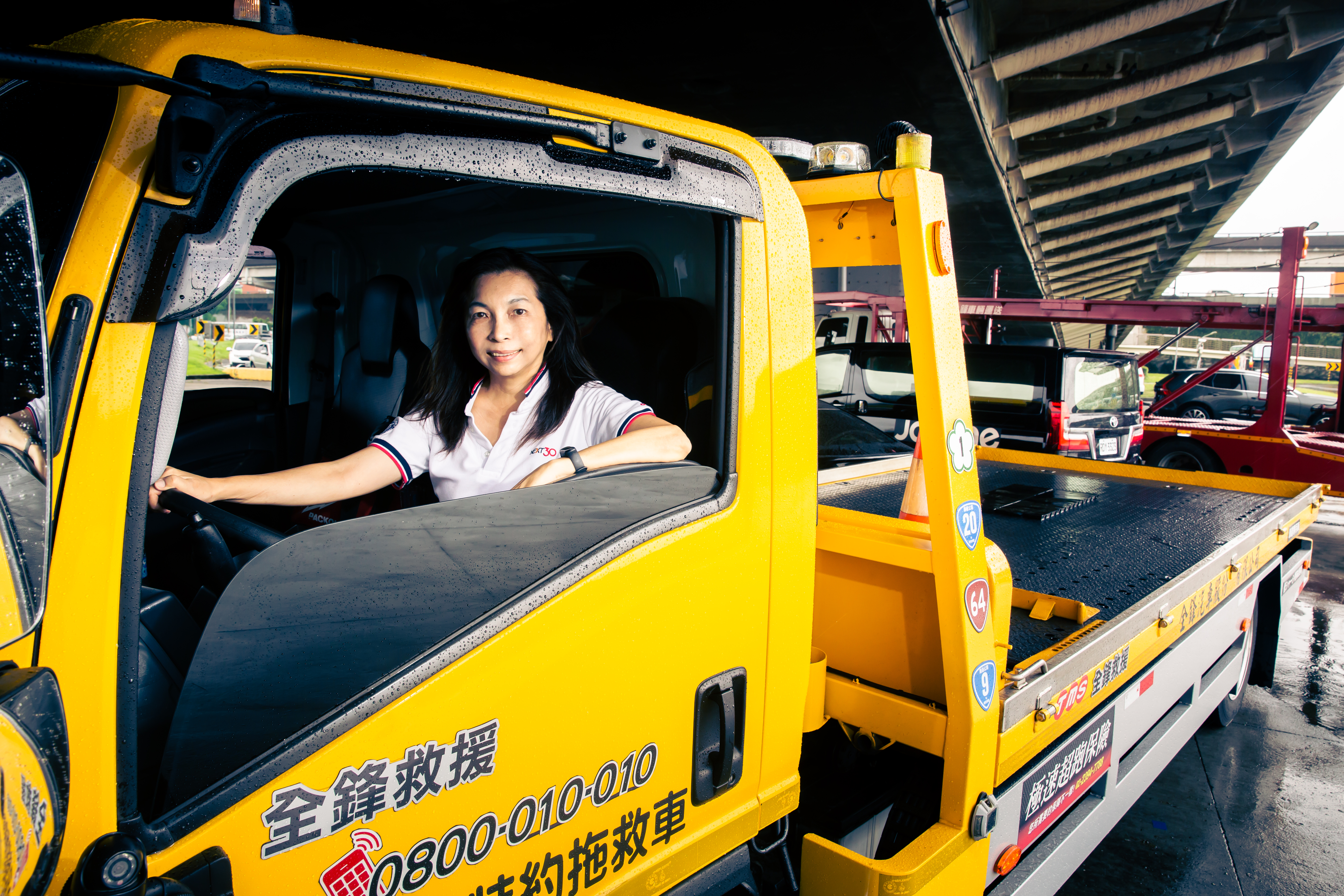 全鋒事業以道路救援起家，于蓓蒂總經理在全鋒成為業界龍頭後，還不斷斜槓出機場接送、智能載運、企業及車隊加油卡、科技客服等事業體。